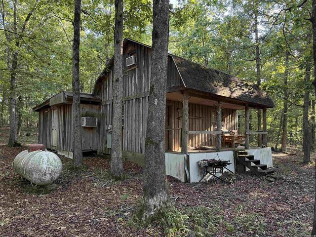 135  Woopsee  Leslie, AR