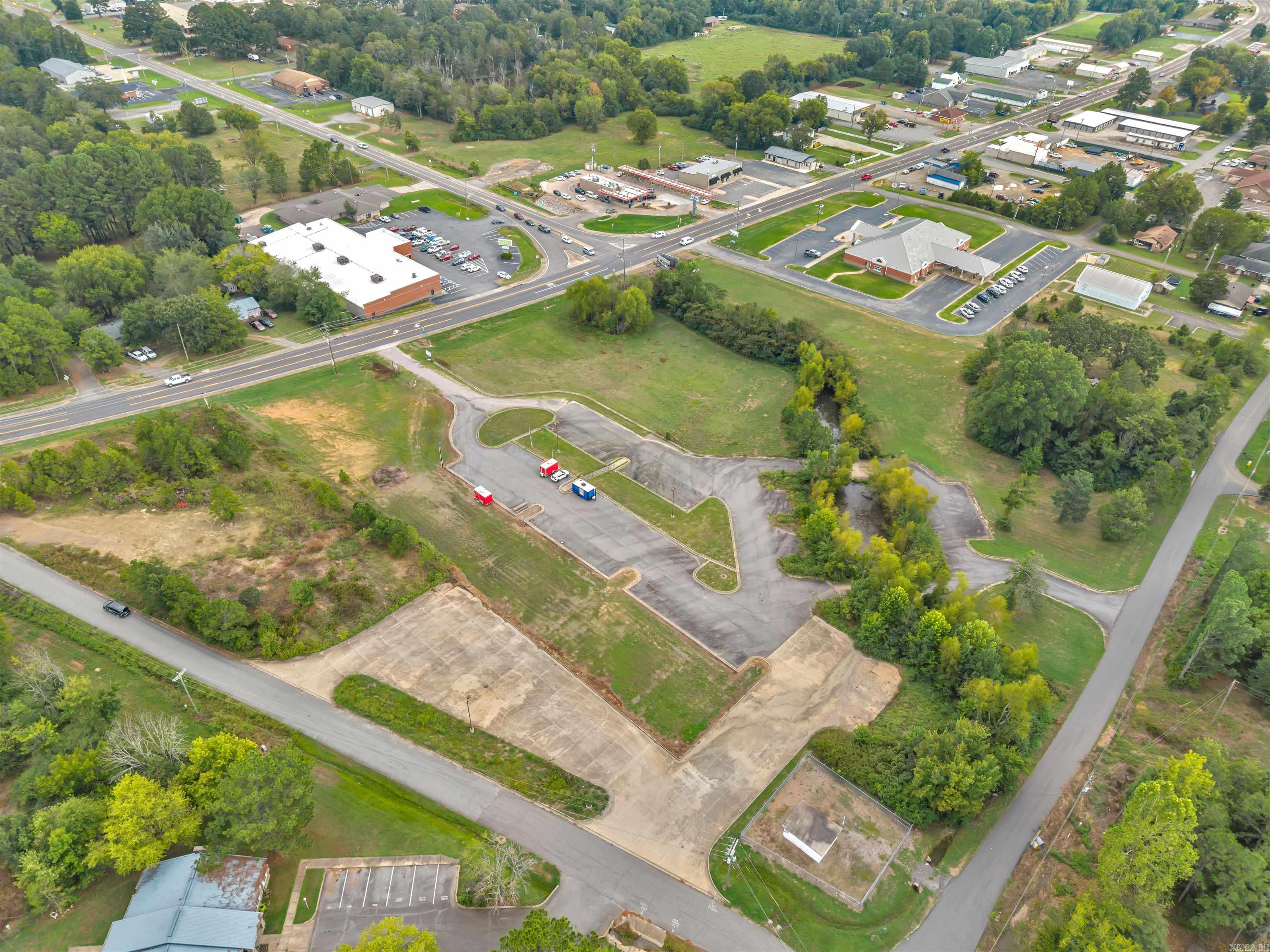 915 N Fourche  Perryville, AR