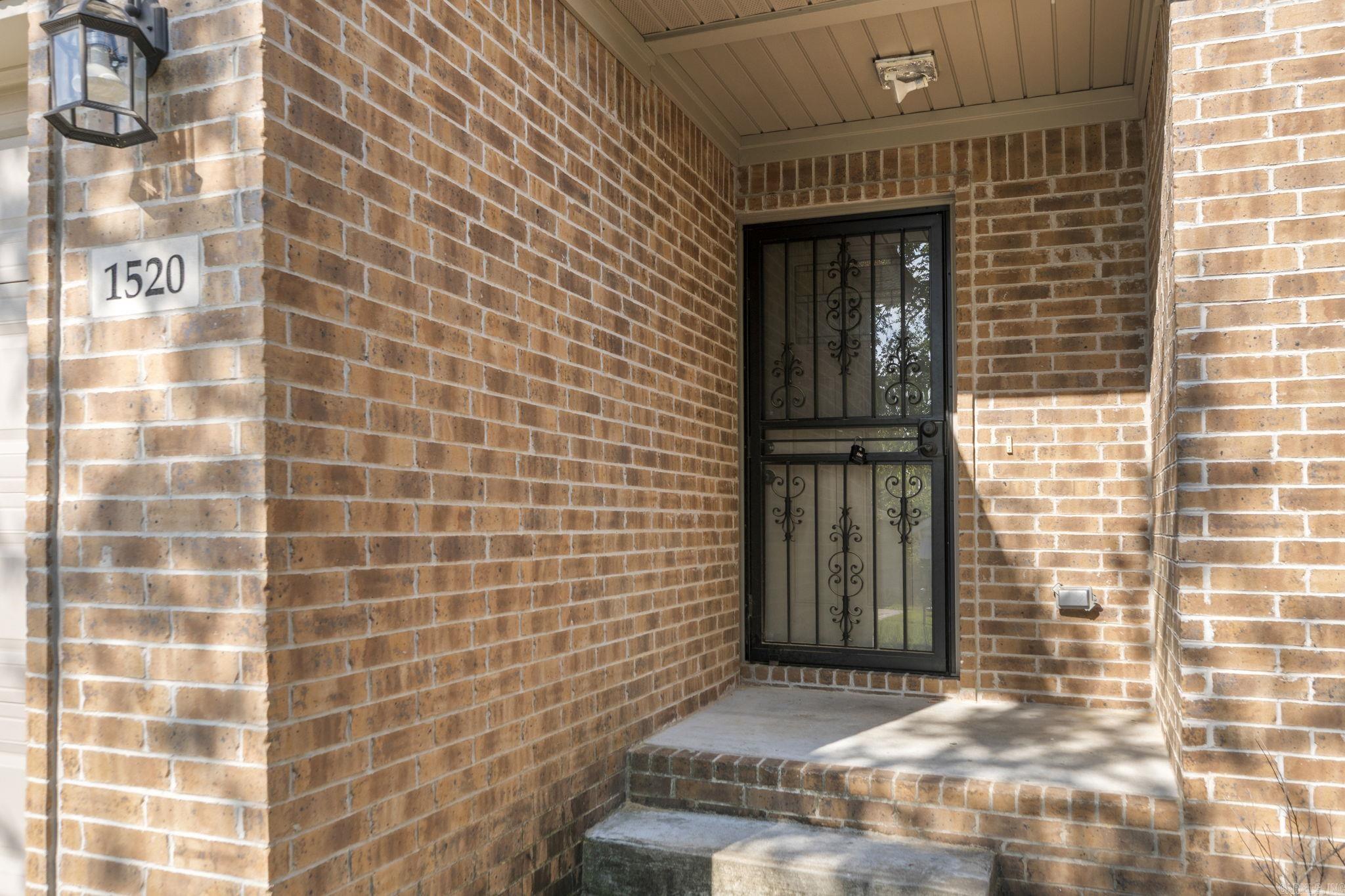 1520 S Oak  Little Rock, AR