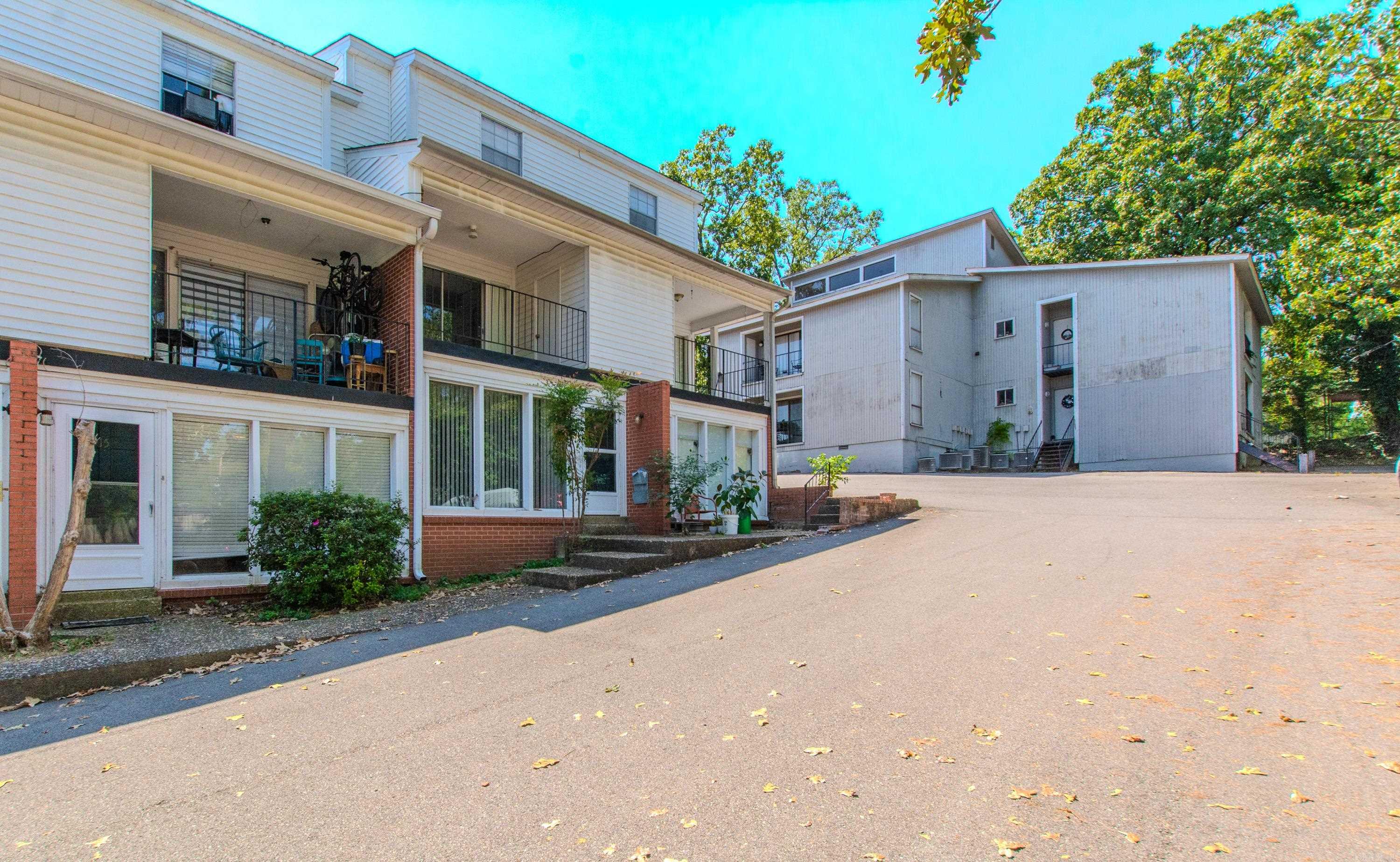 5700 B  Little Rock, AR