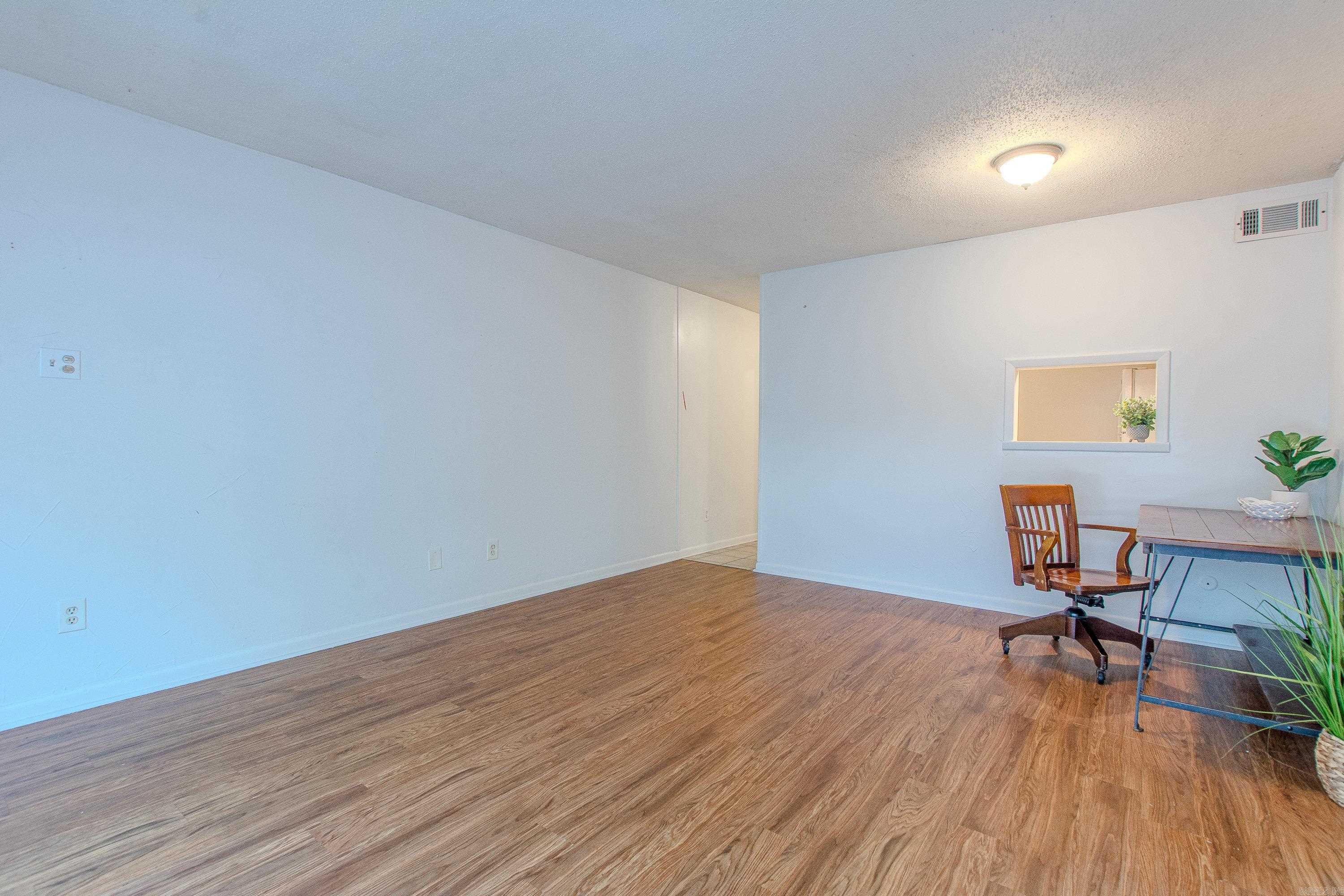 5700 B  Little Rock, AR