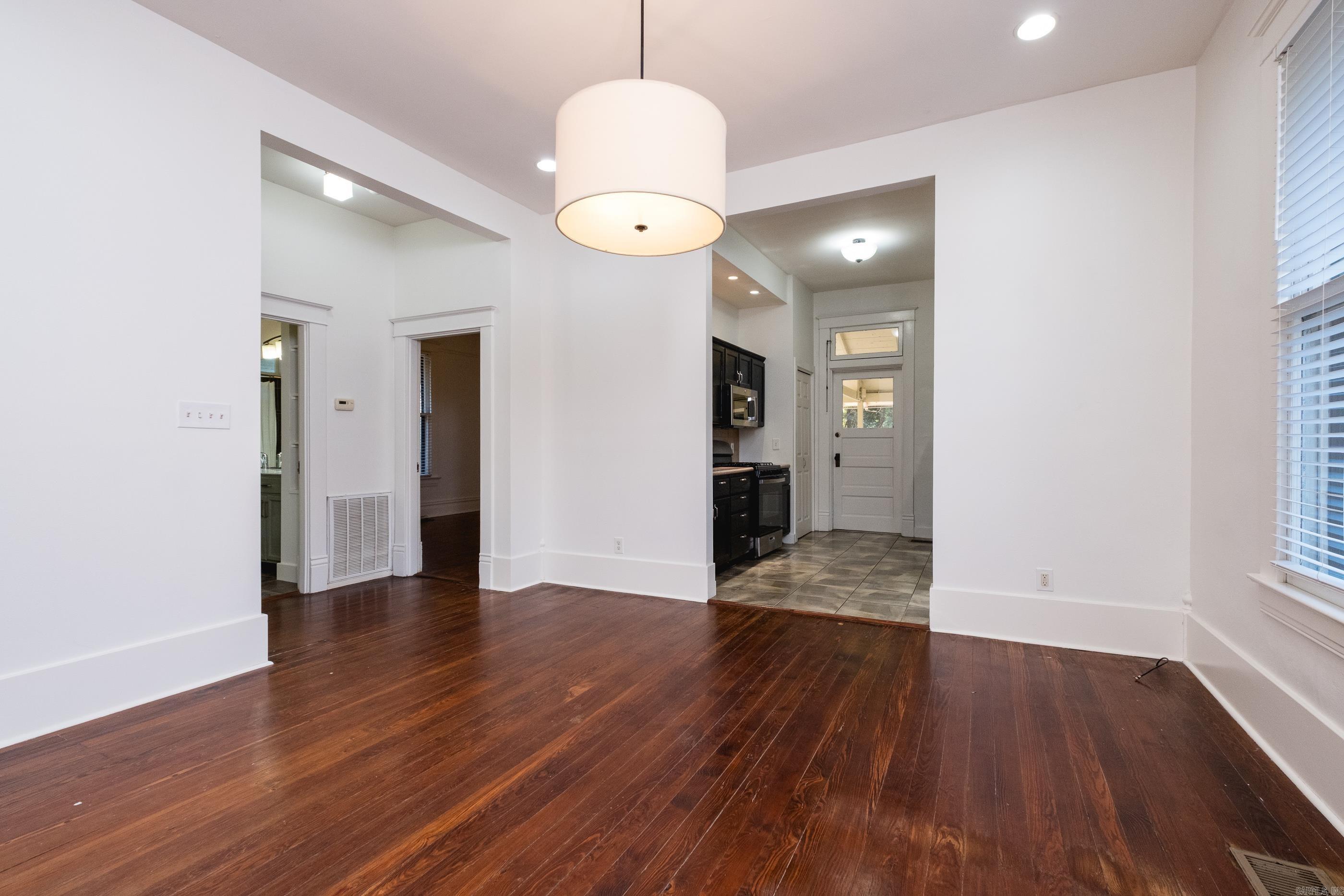 305 Booker  Little Rock, AR