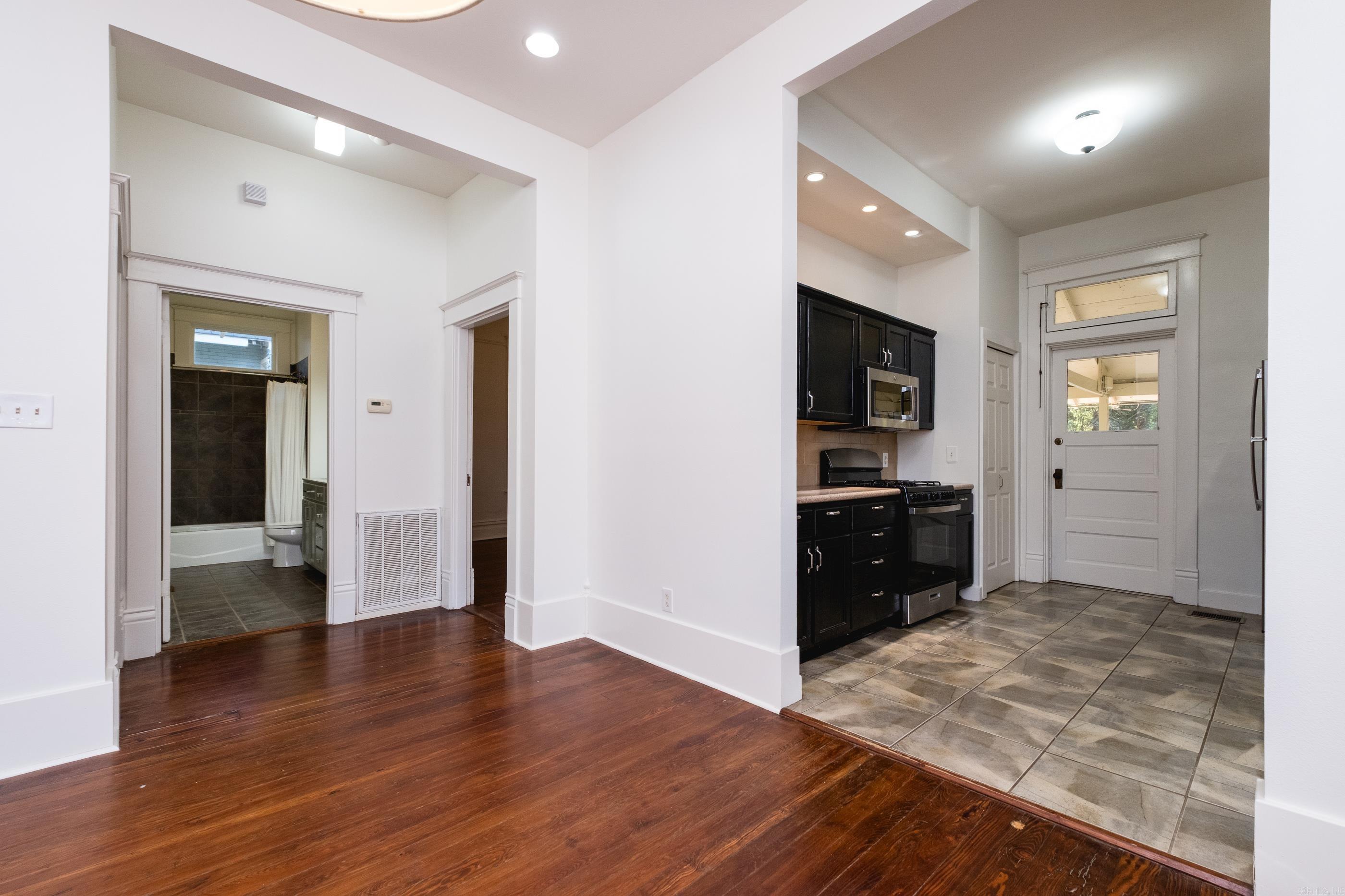 305 Booker  Little Rock, AR