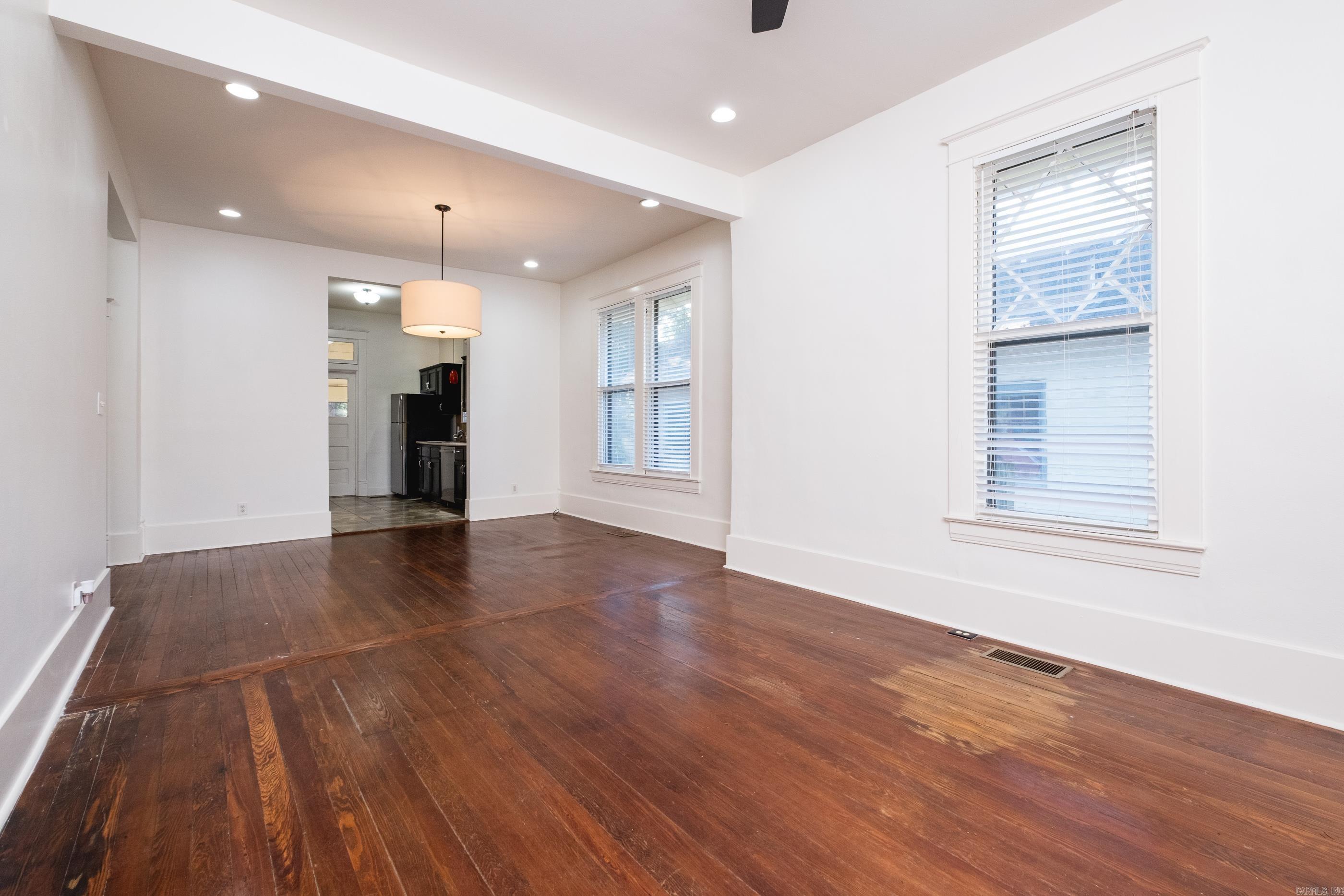 305 Booker  Little Rock, AR