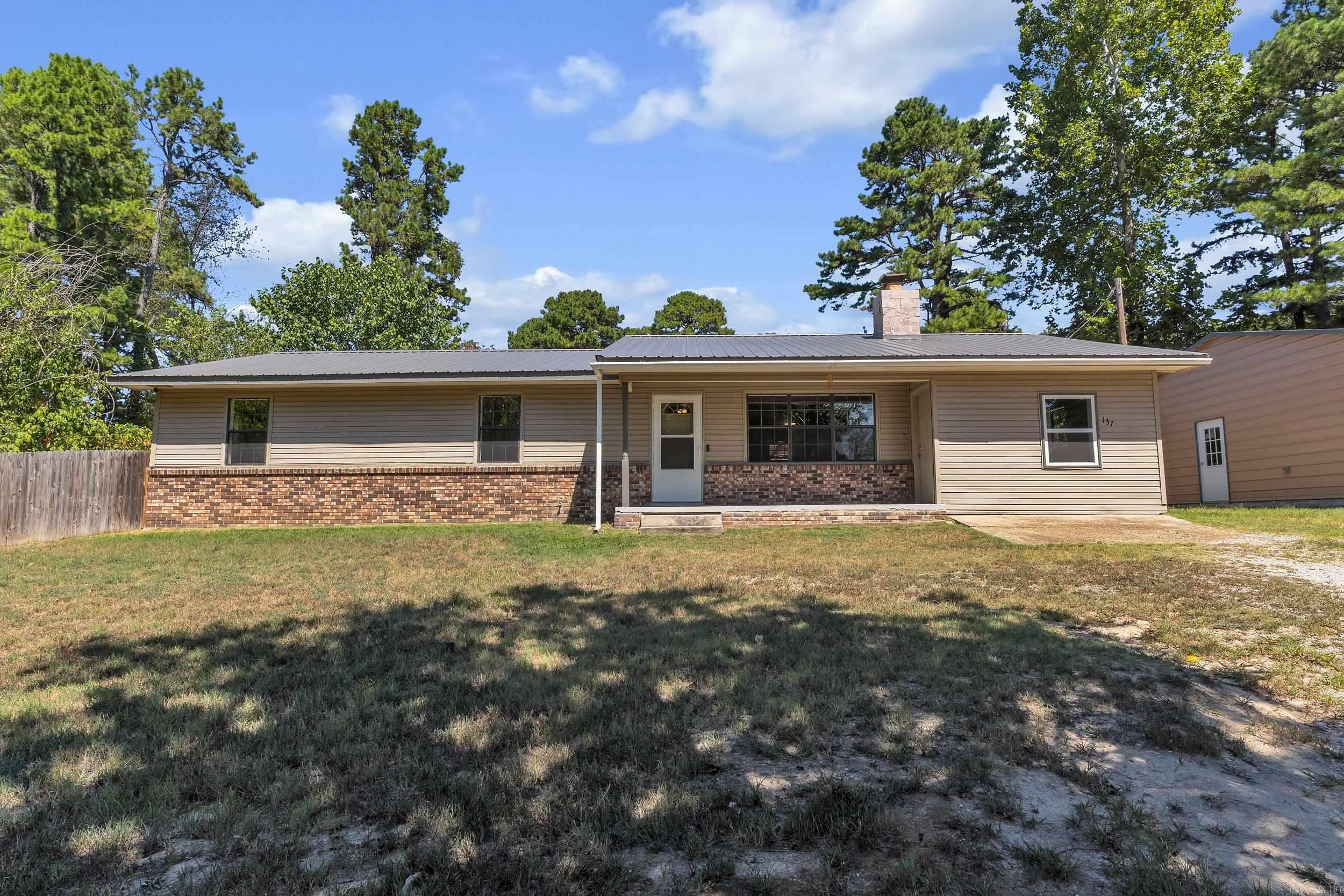 137 Morrison  Norfork, AR