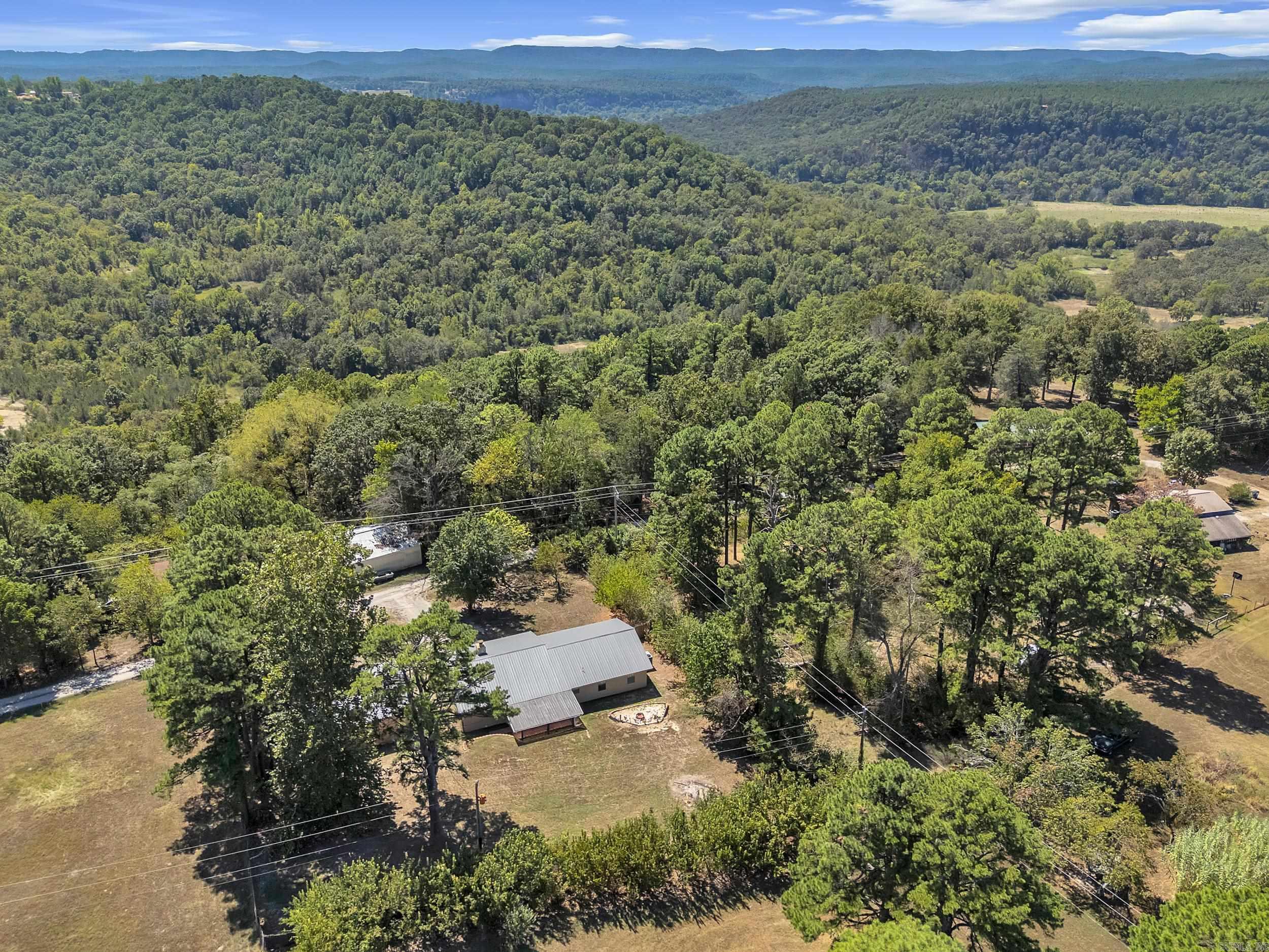 137 Morrison  Norfork, AR