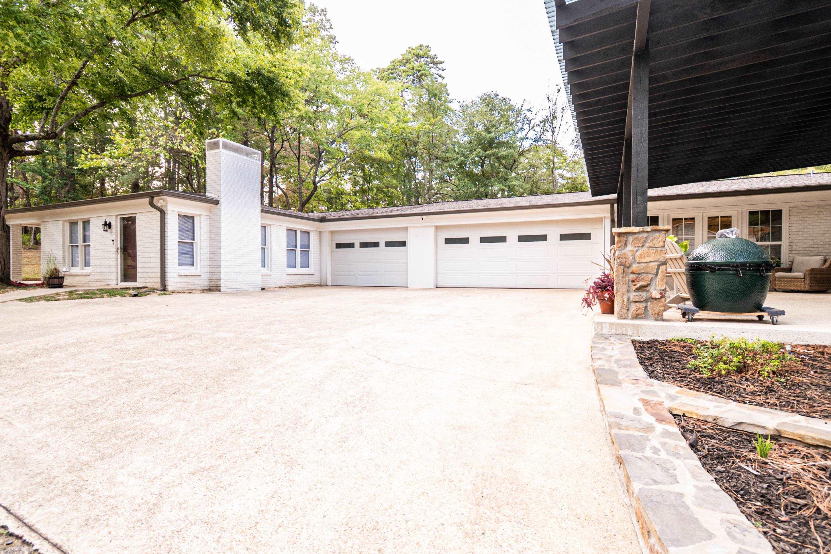 2504 Forest Lawn Dr  El Dorado, AR