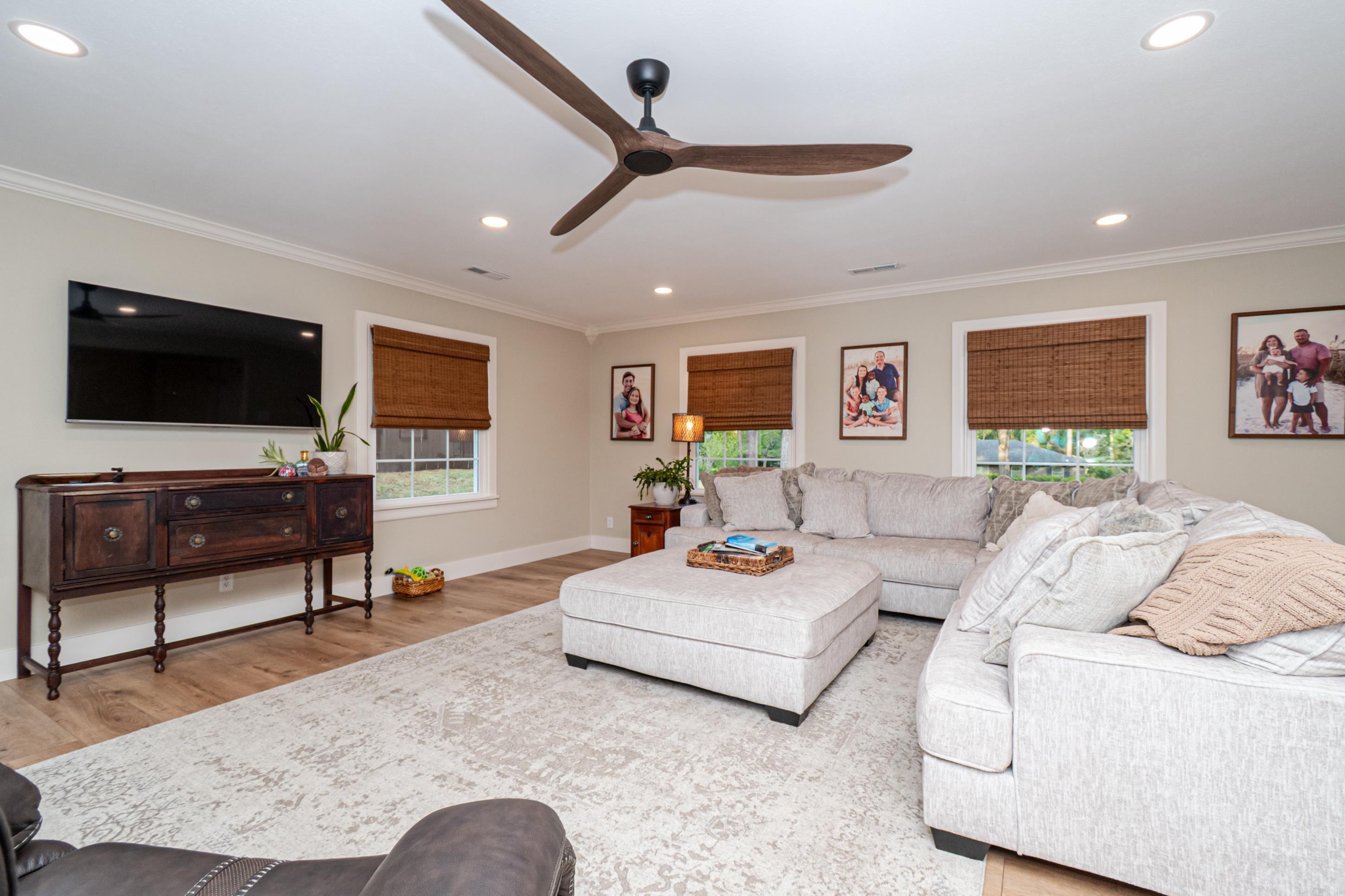 2504 Forest Lawn Dr  El Dorado, AR