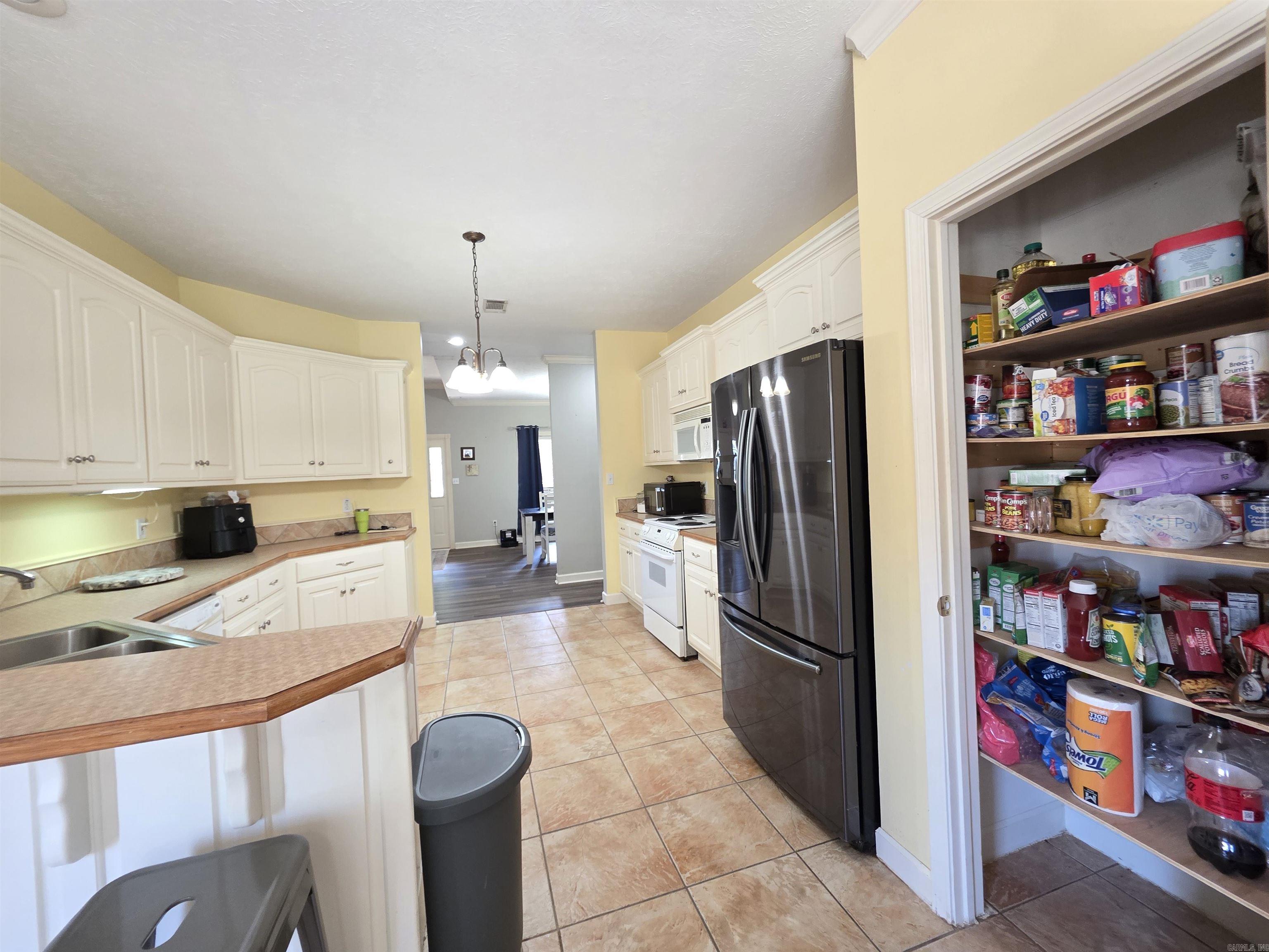 78 Magness  Creek  Cabot, AR