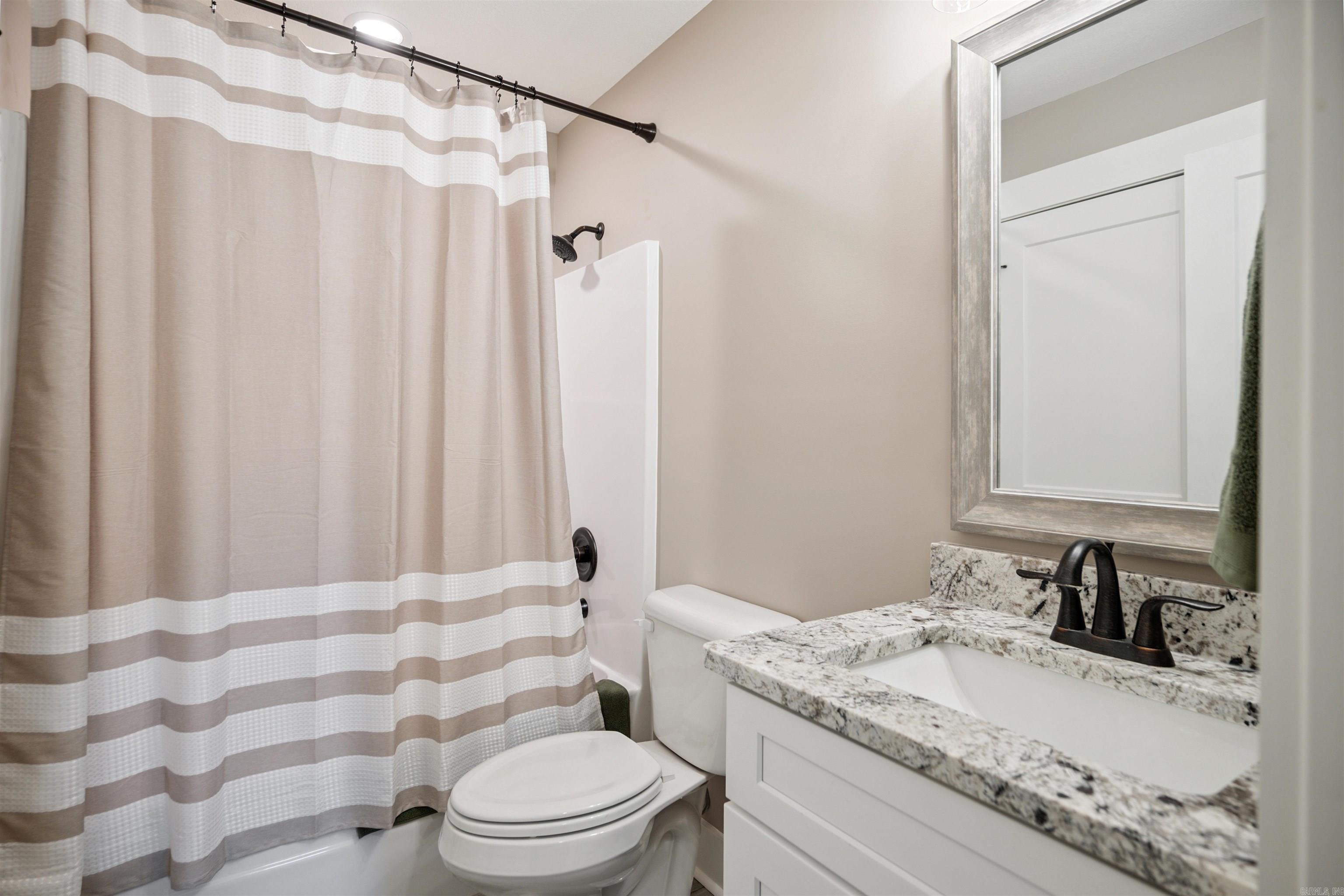 3025 Mallard Pointe Ln  Jonesboro, AR