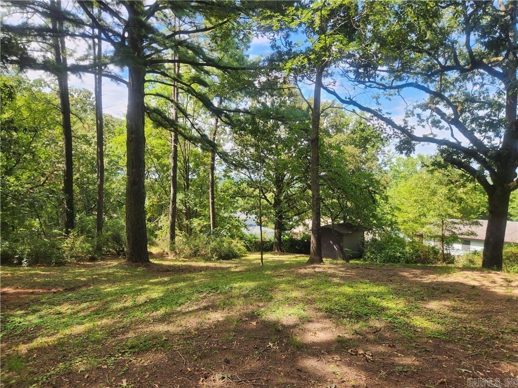 725 N Montgomery  Clarksville, AR