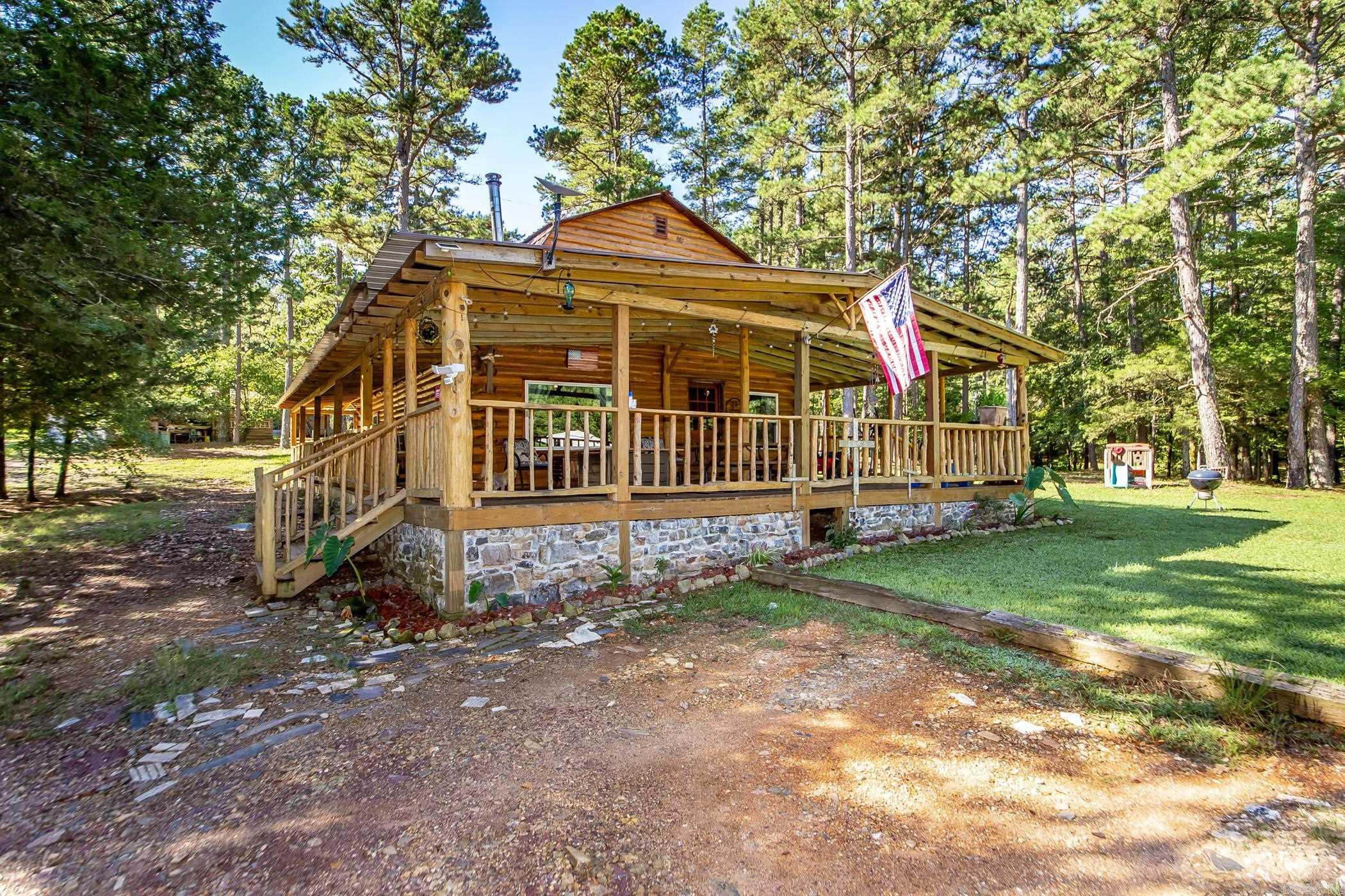 1775 Polk Road 61  Mena, AR