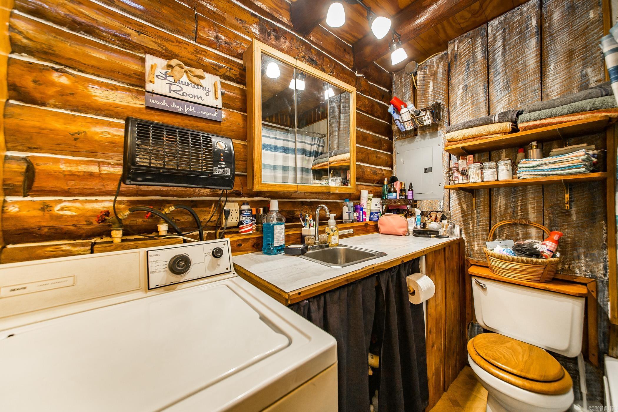 1775 Polk Road 61  Mena, AR
