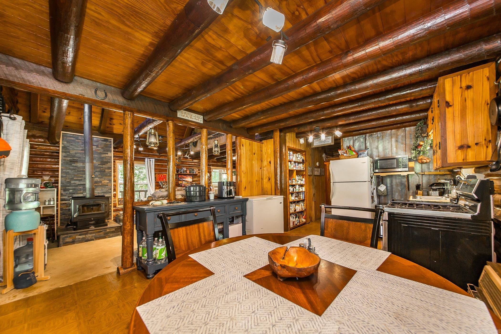 1775 Polk Road 61  Mena, AR