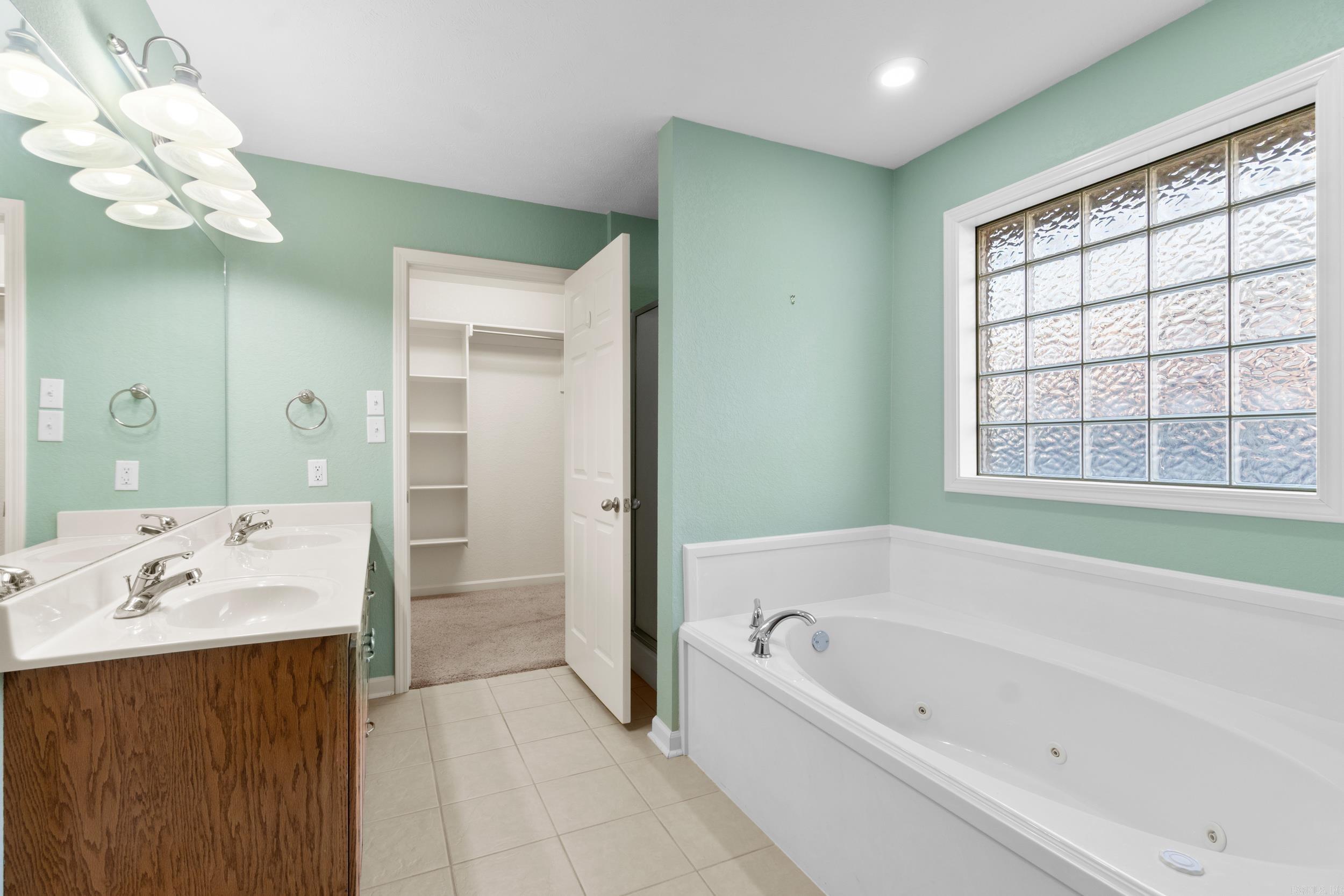 2109 Daniel  Searcy, AR