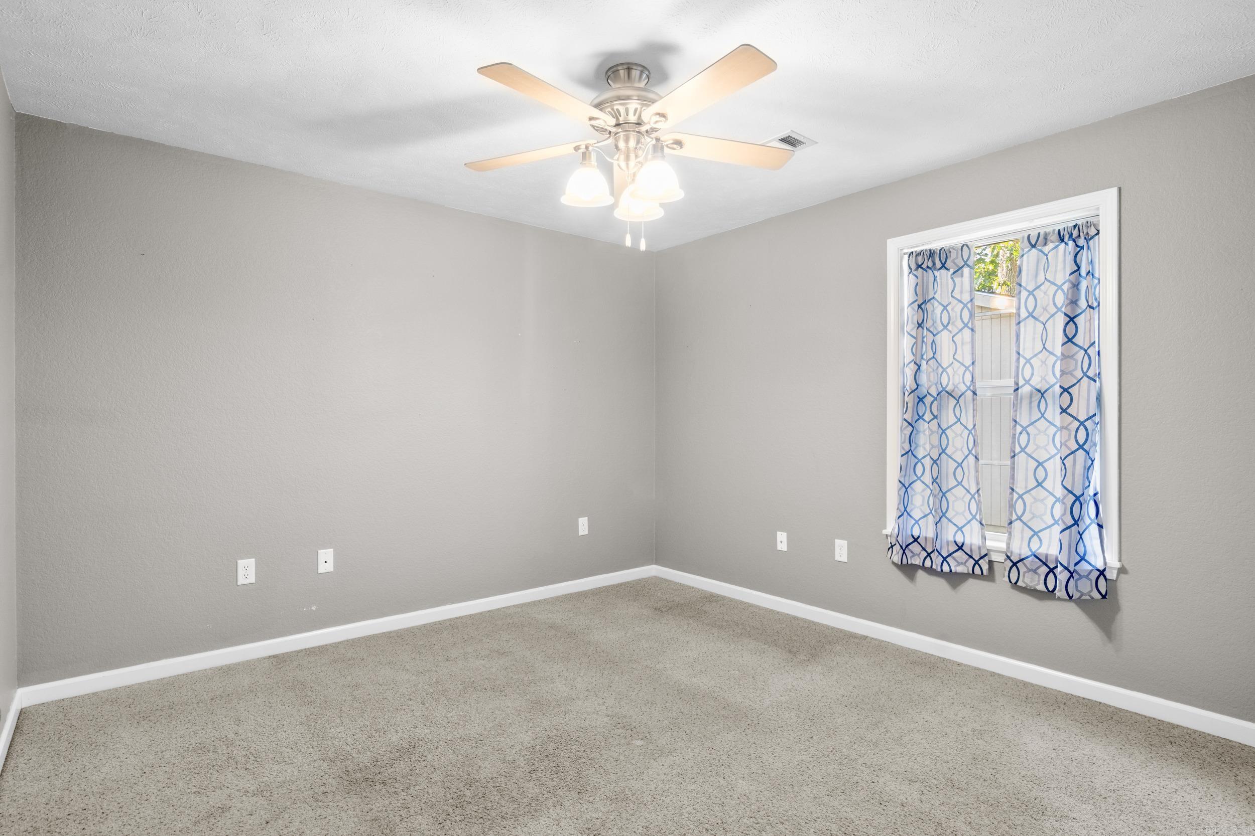 2109 Daniel  Searcy, AR