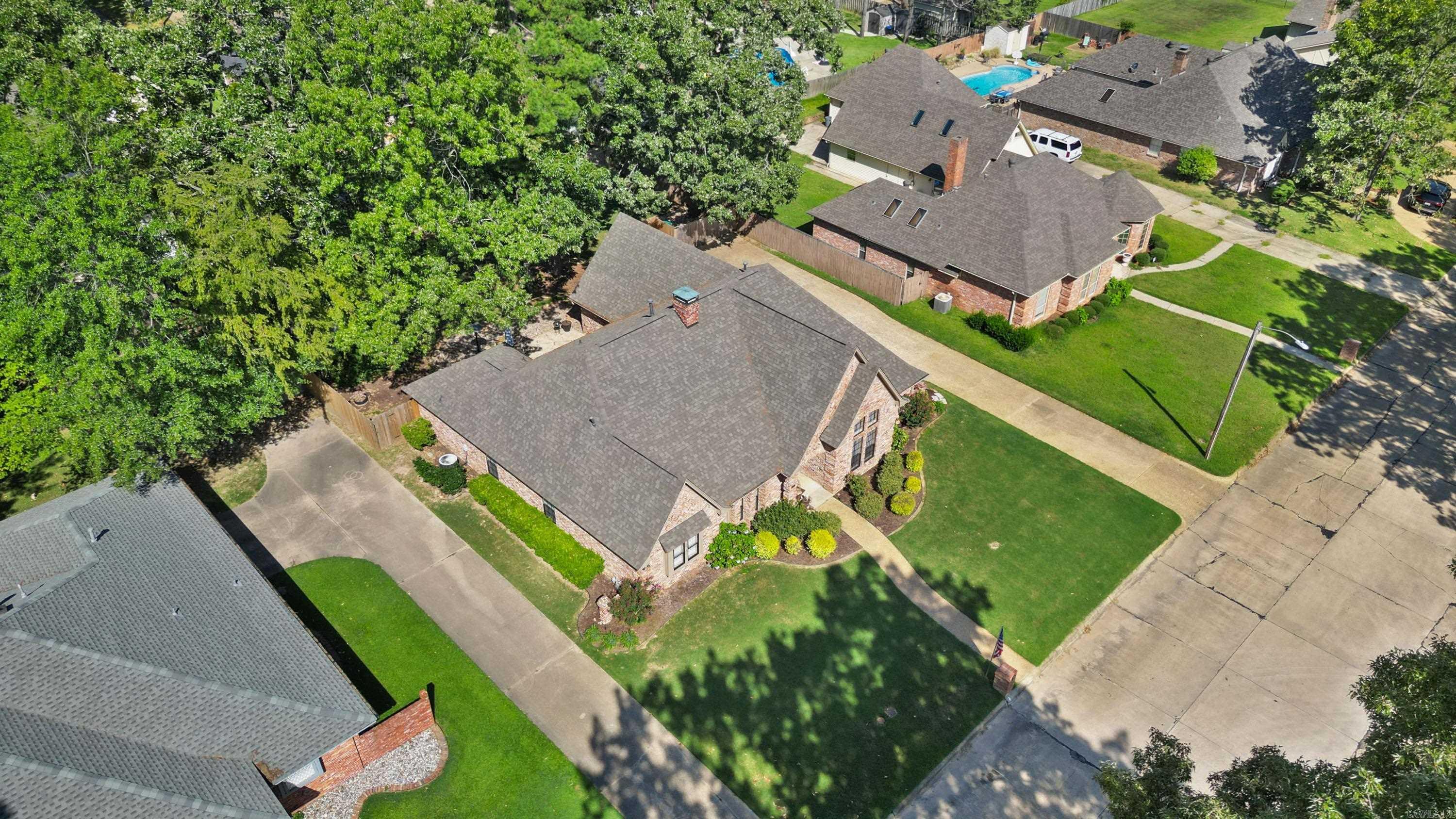 6005 Stoneridge Drive  Texarkana, TX