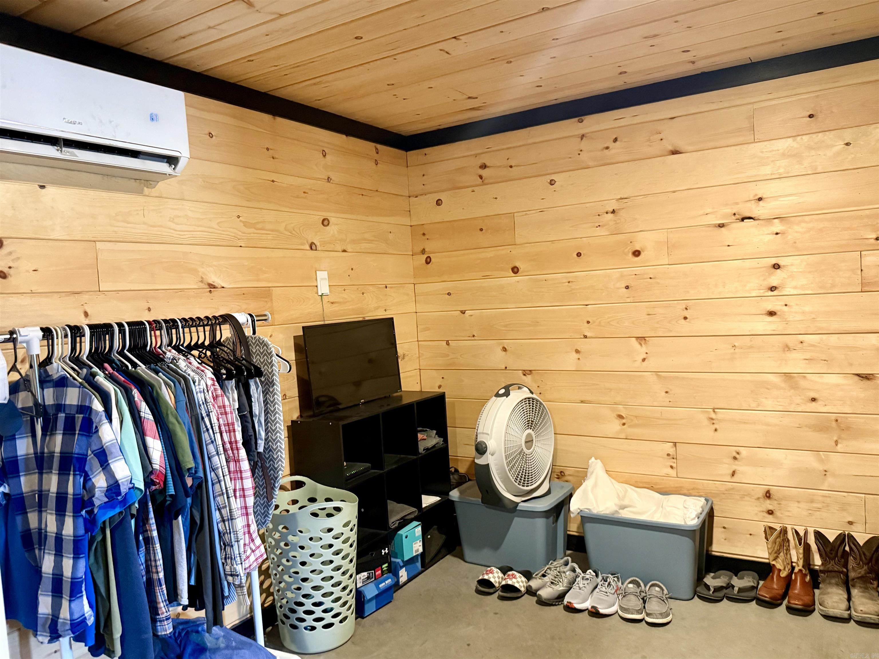 5700 E Highway 412  Paragould, AR
