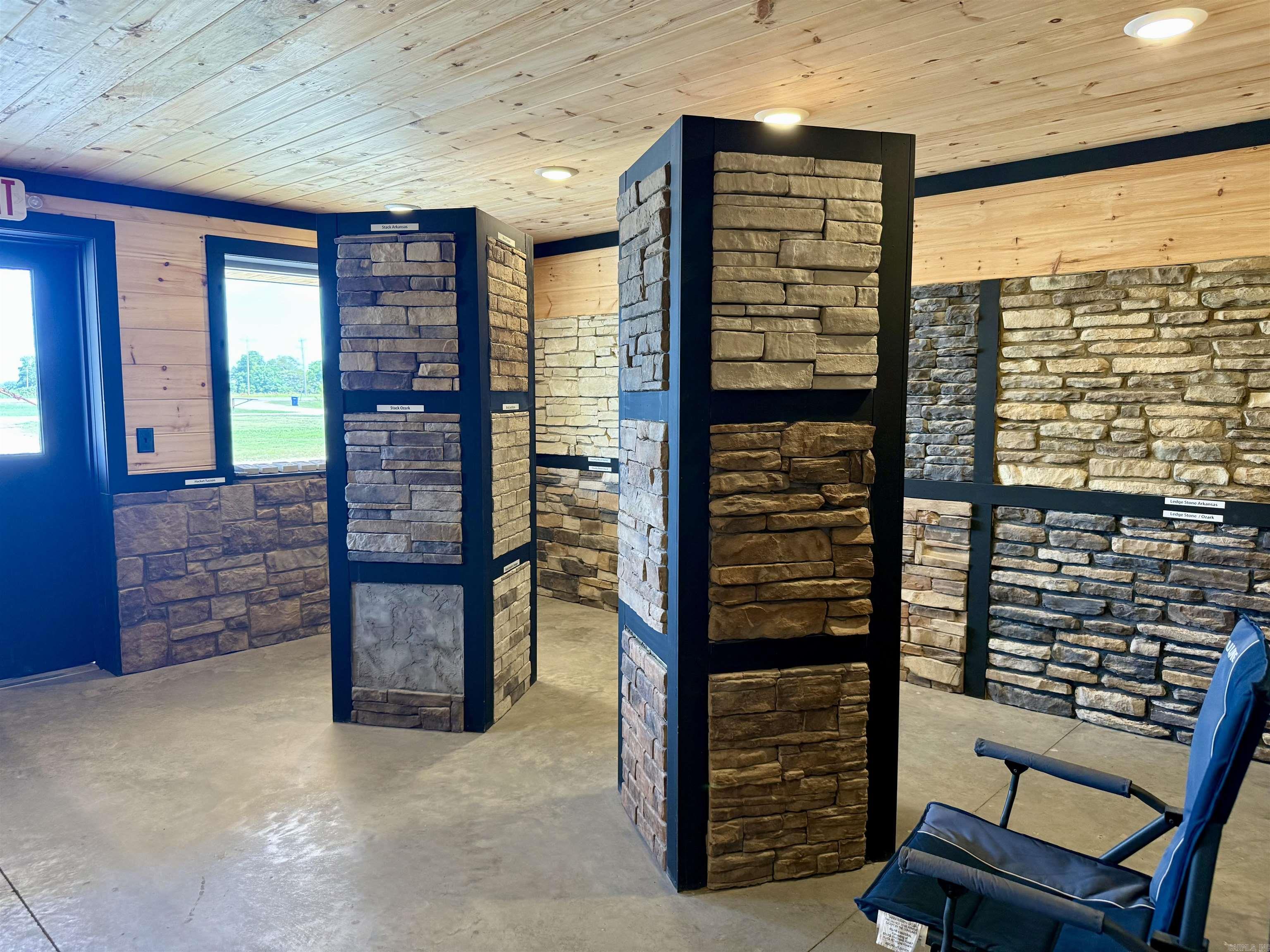 5700 E Highway 412  Paragould, AR