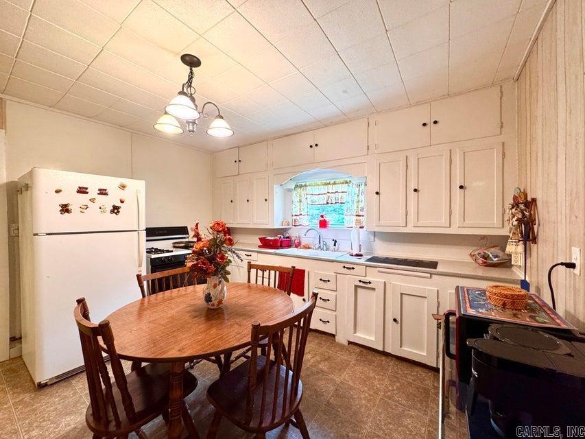 325 Broadwater  Batesville, AR