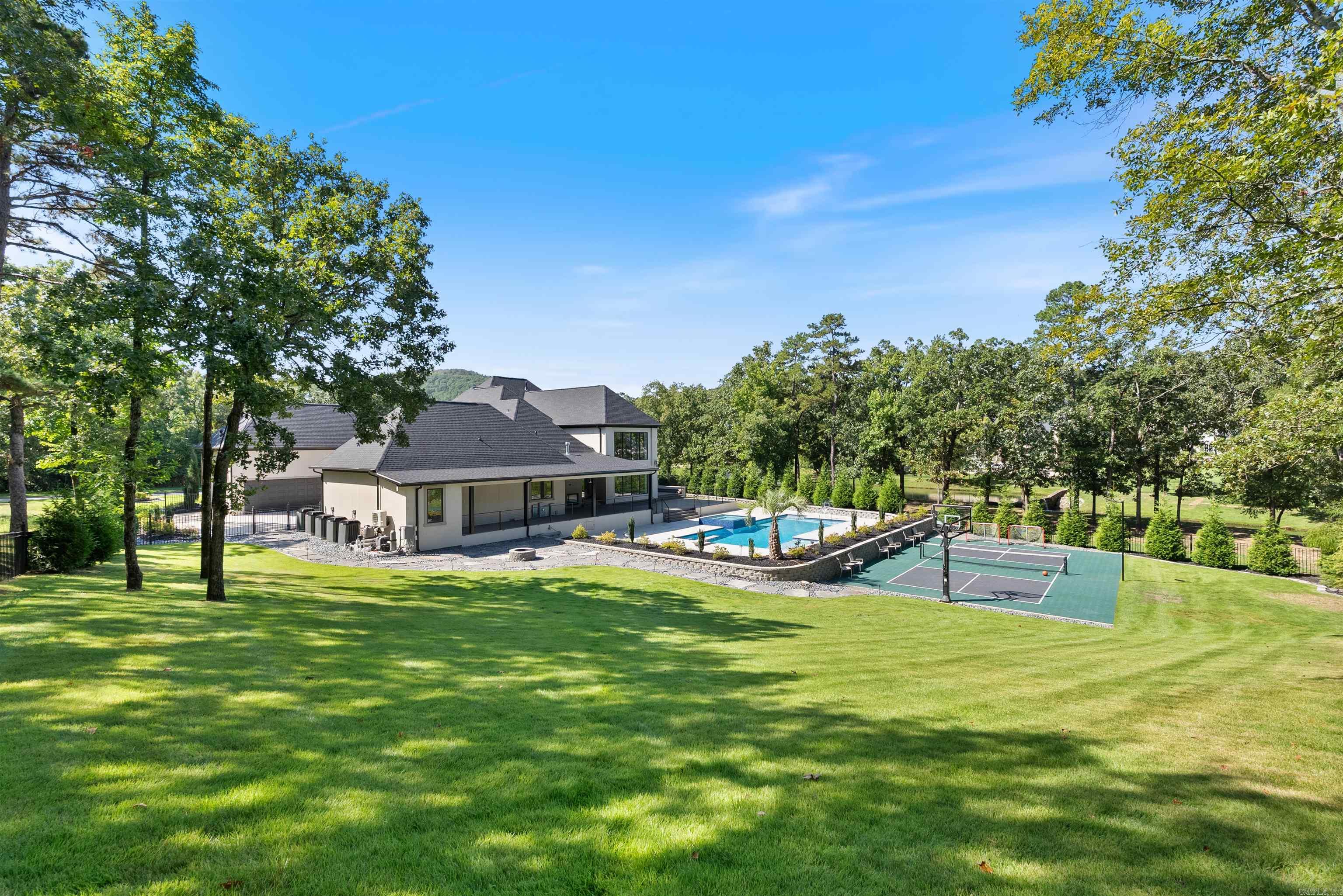 16920 Valley Falls  Little Rock, AR
