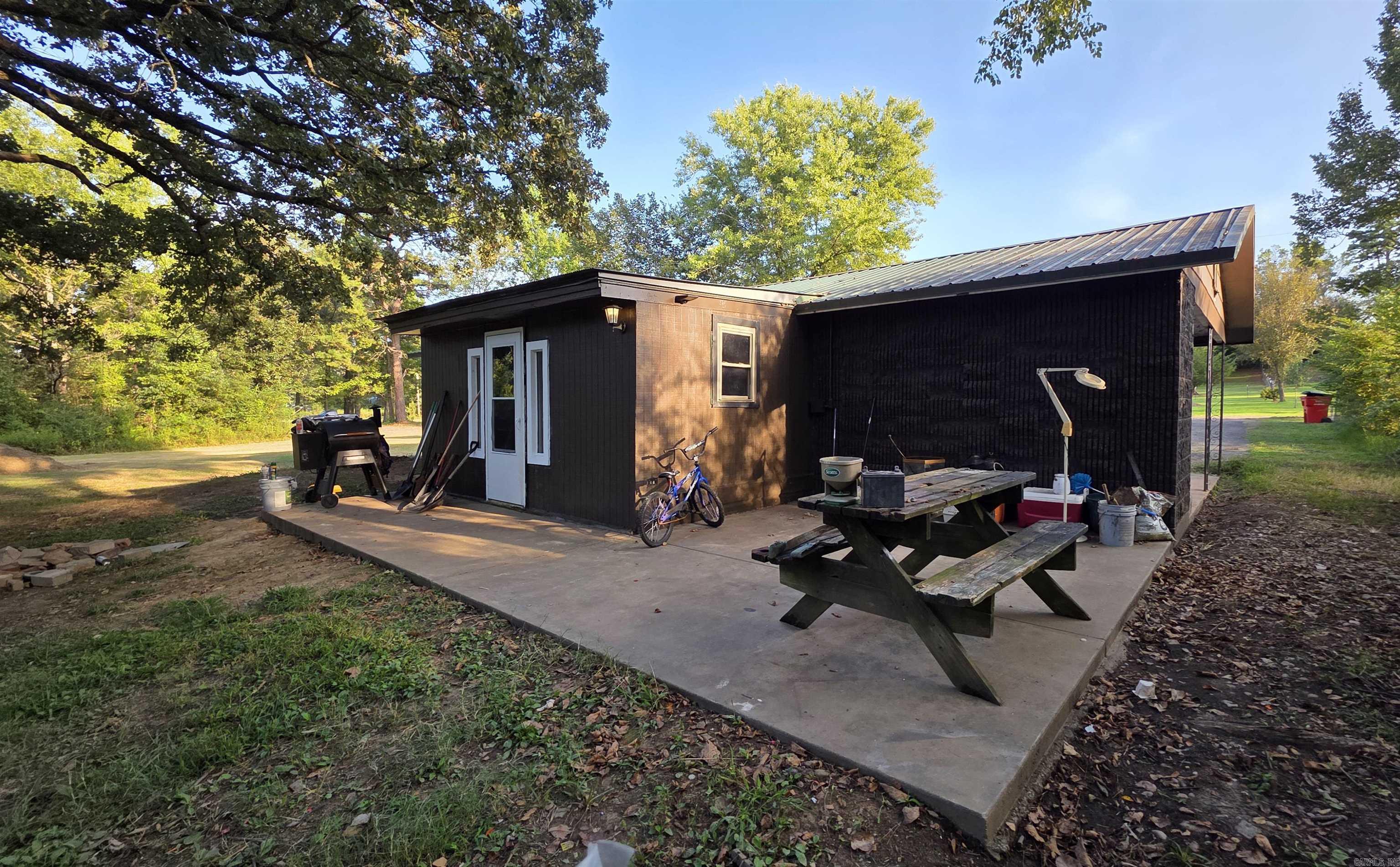10282 Smith Ln  Dardanelle, AR
