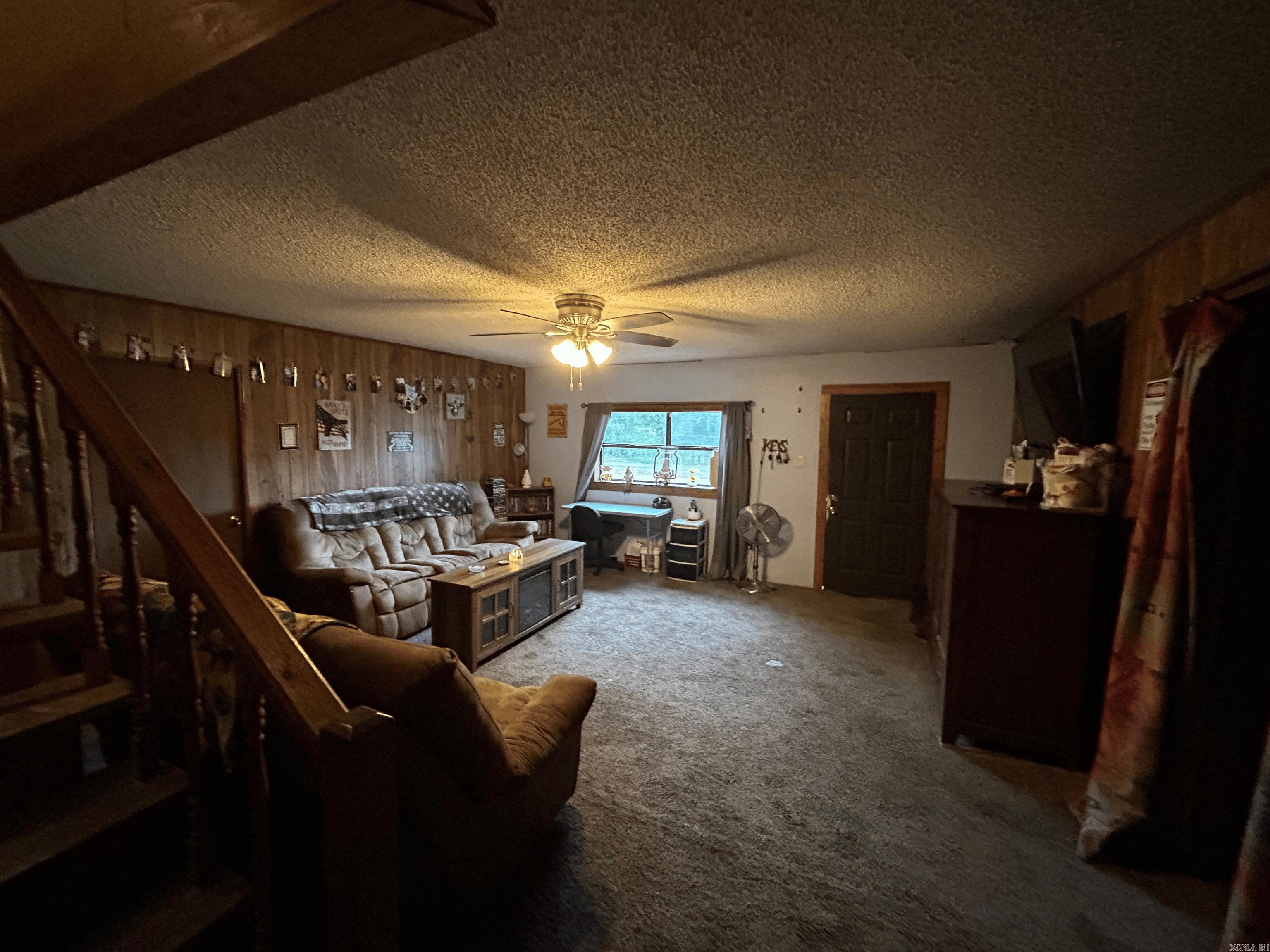 2464 Arkansas 32  Rosston, AR