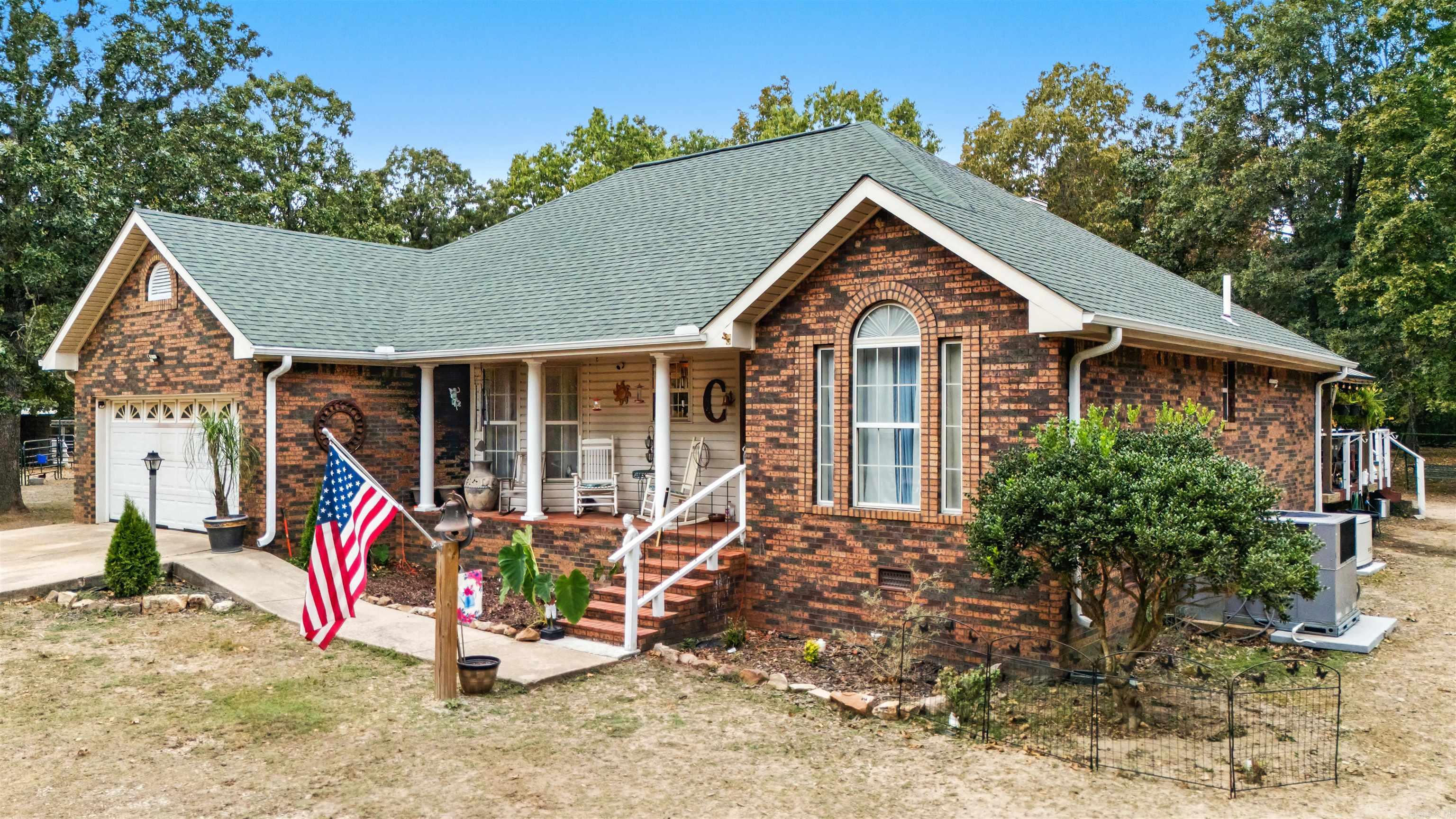 64 Traw  Mammoth Spring, AR