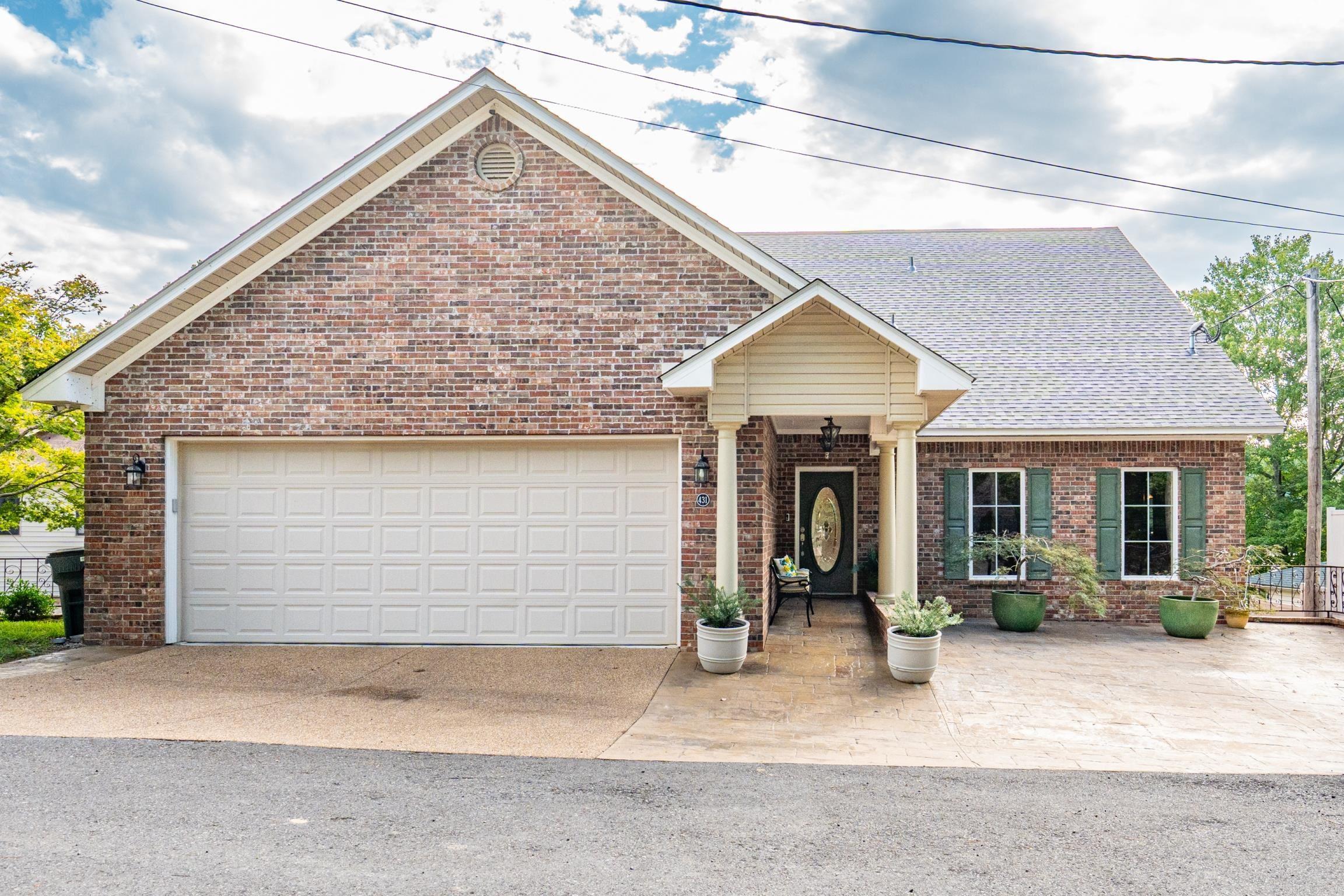 431 Lockhaven Pt