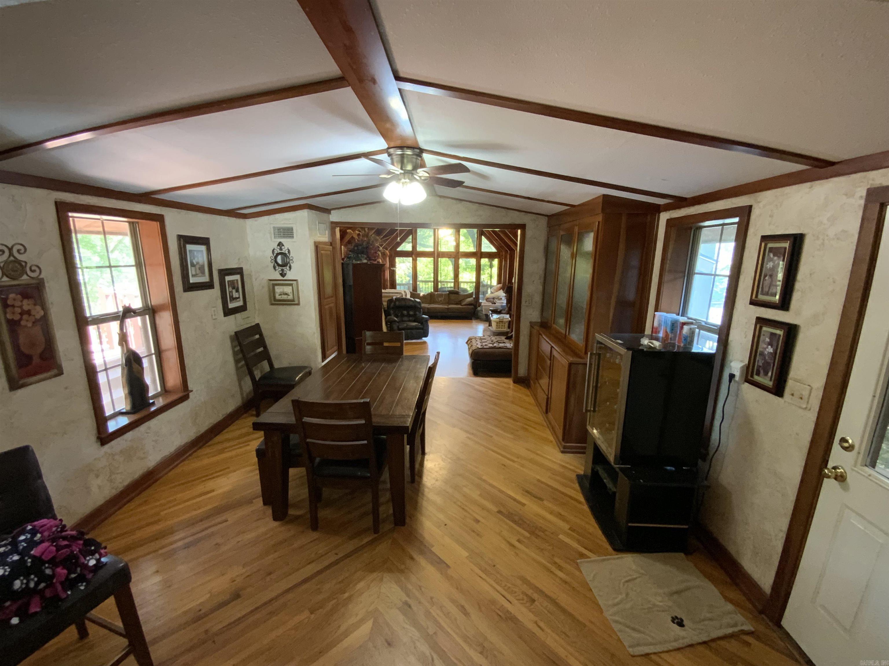 145 Trout Valley  Wilburn, AR