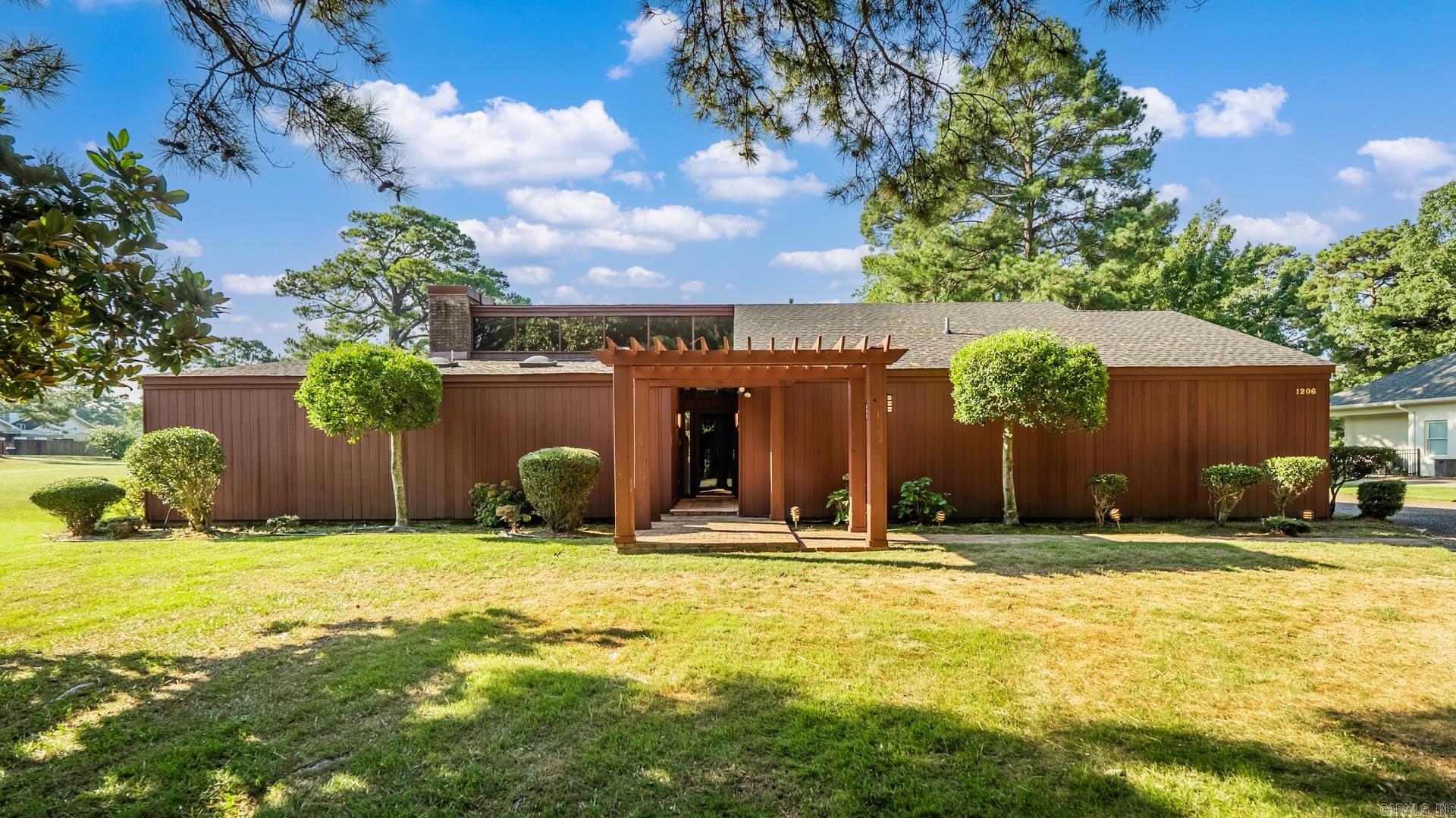 1206 W 46th  Pine Bluff, AR