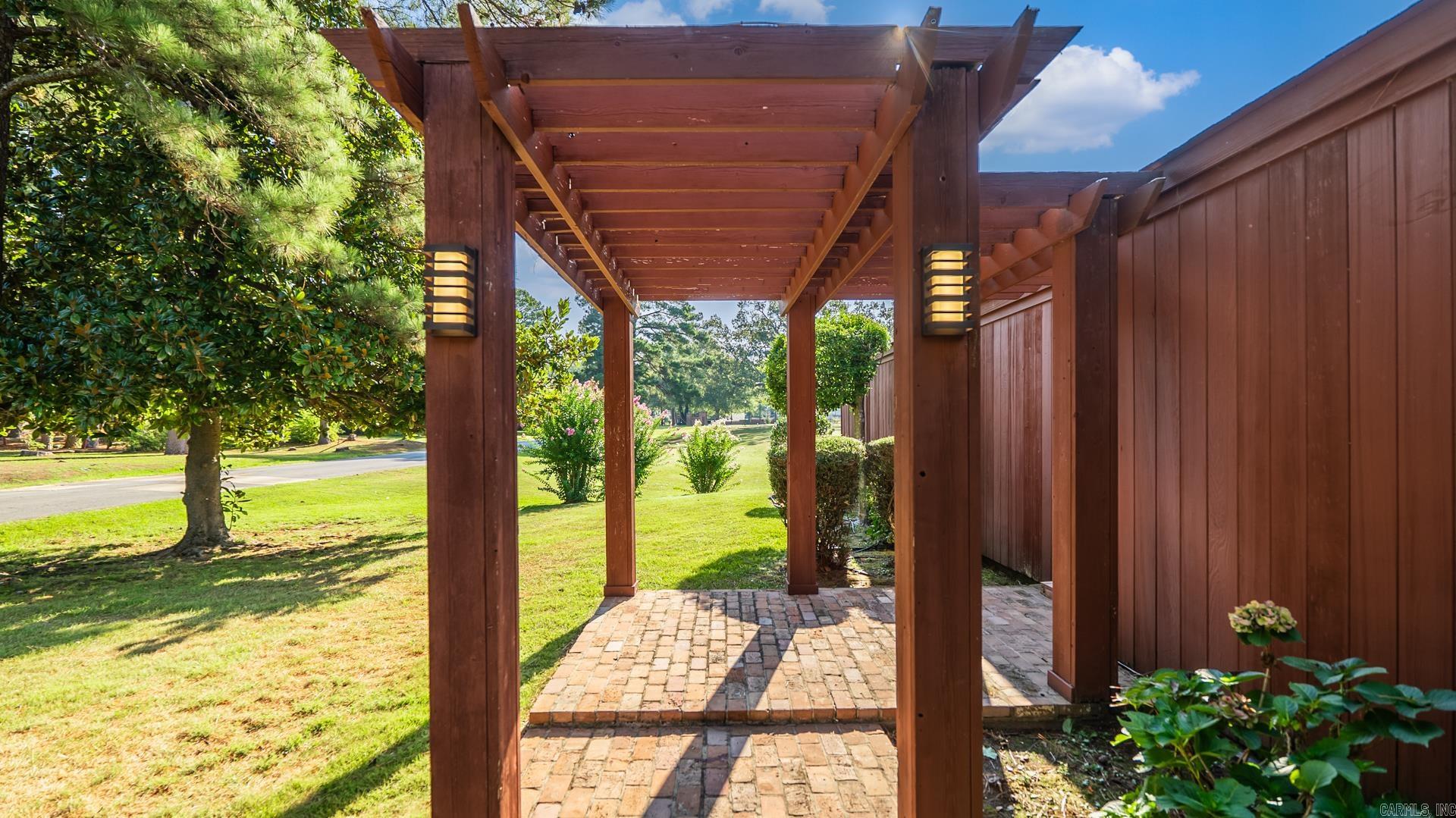 1206 W 46th  Pine Bluff, AR