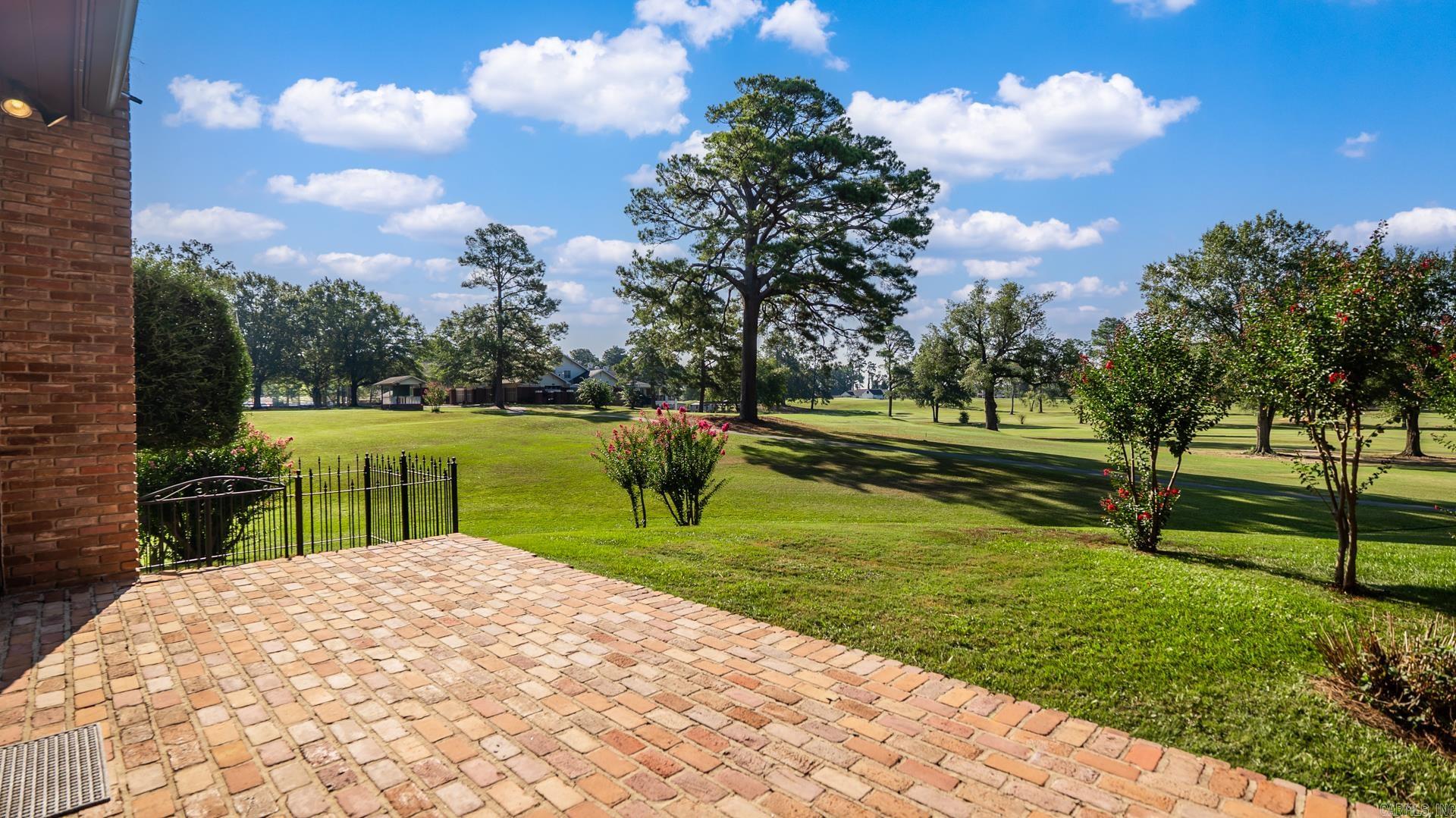 1206 W 46th  Pine Bluff, AR