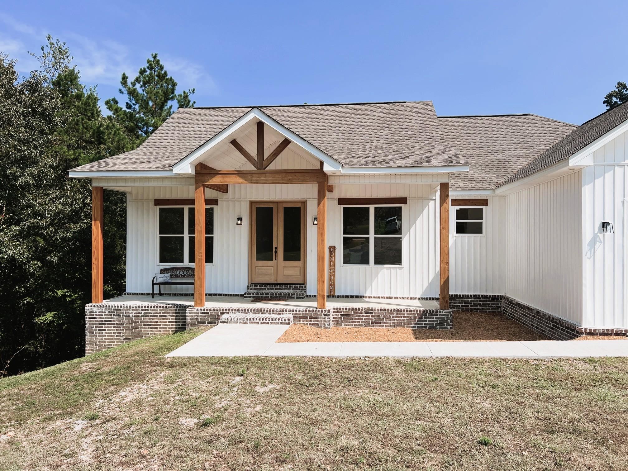 150 Caddy Cove  Mountain View, AR