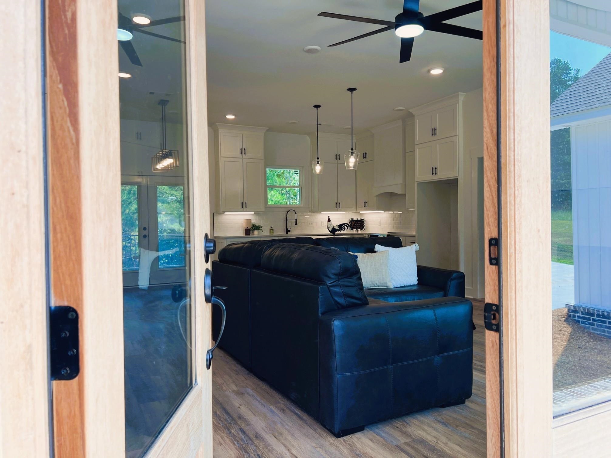 150 Caddy Cove  Mountain View, AR