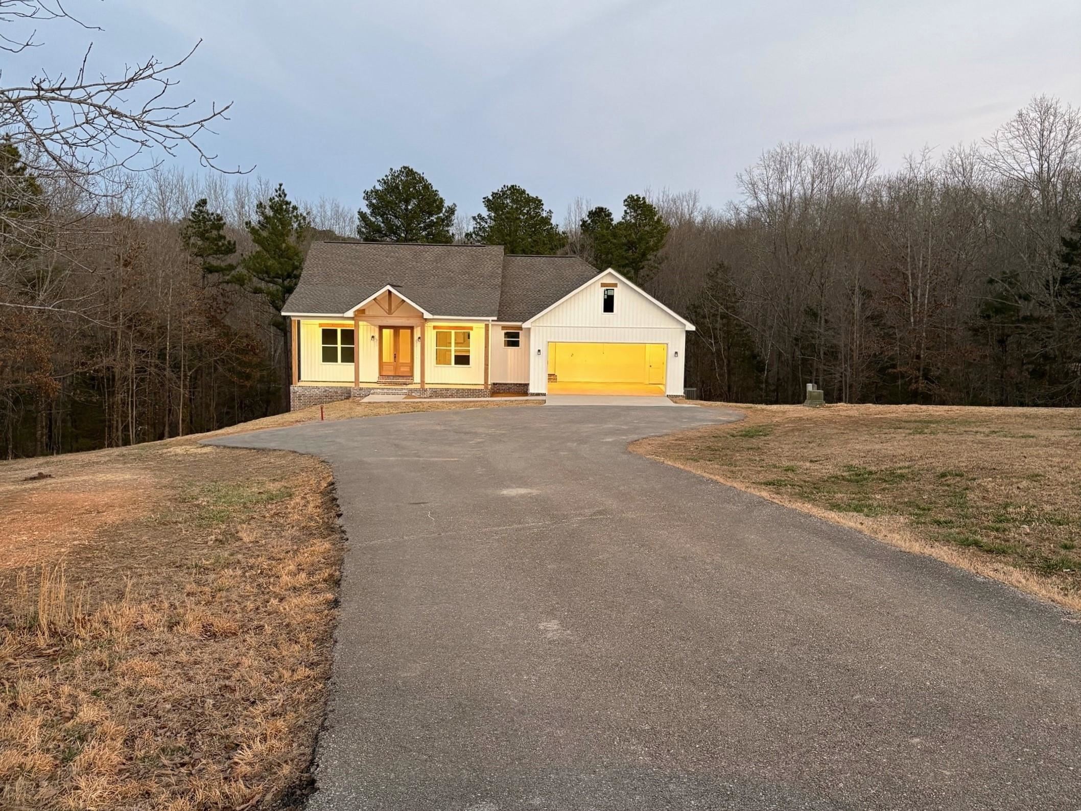 150 Caddy Cove  Mountain View, AR