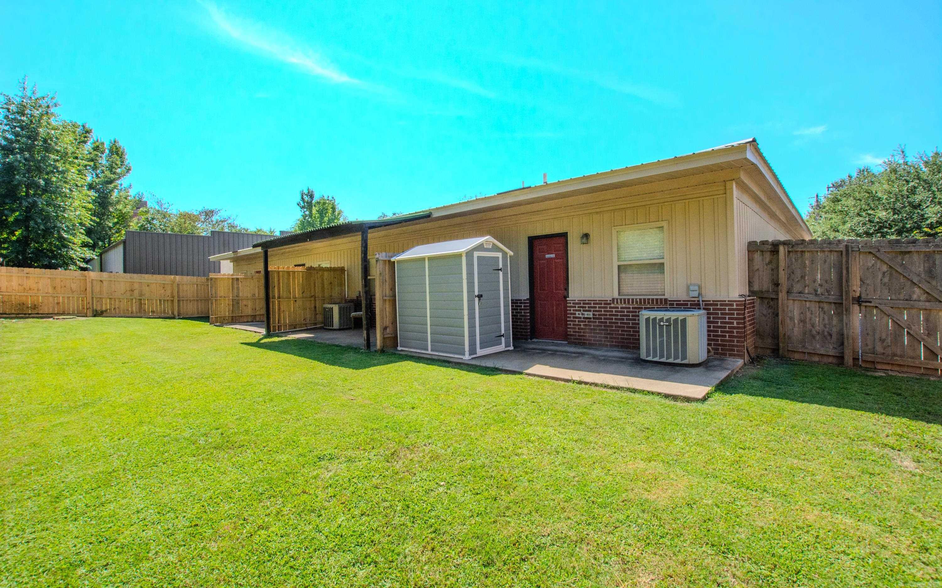 1615 Aldersgate  Little Rock, AR