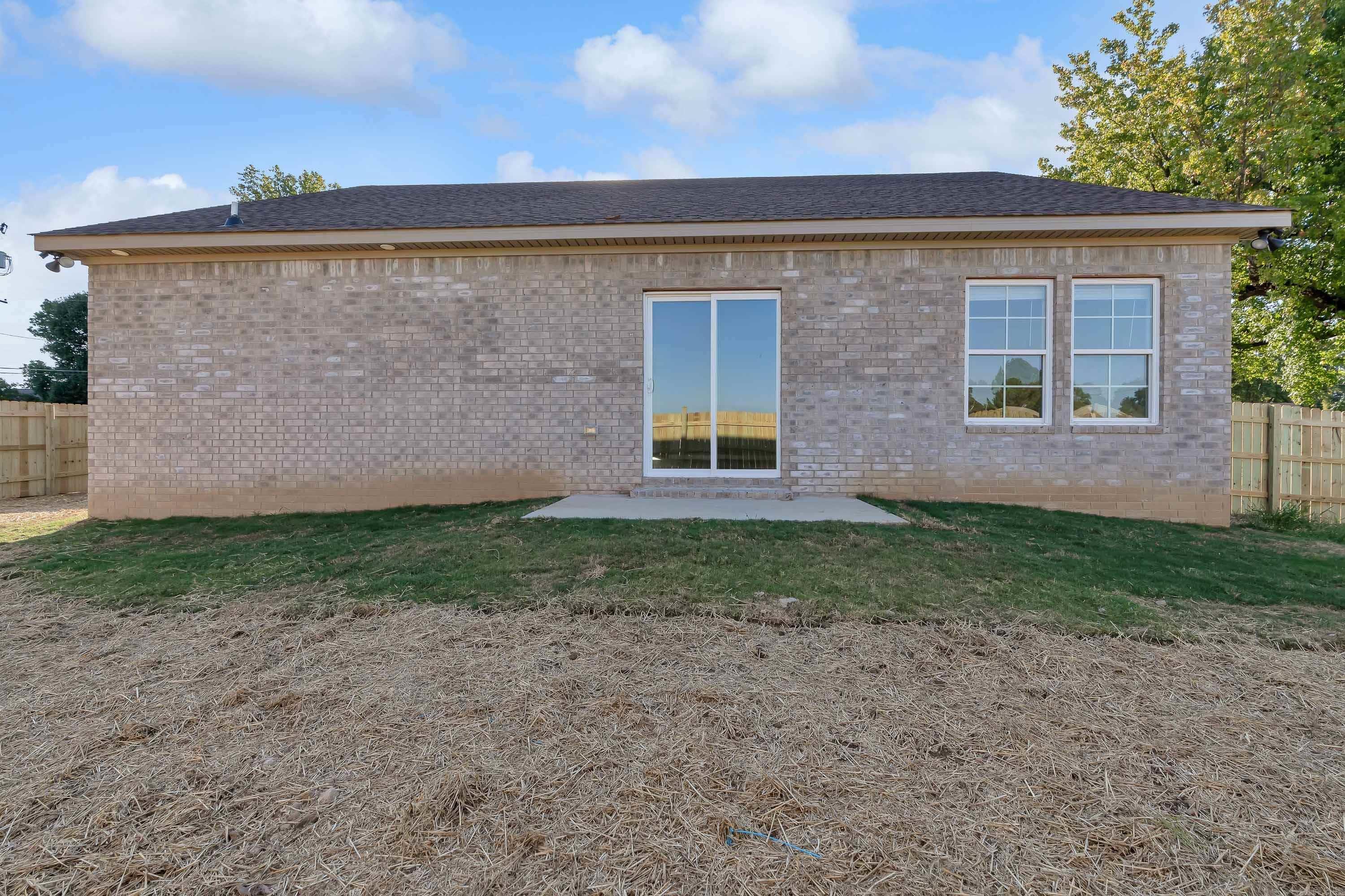 228 N Main  Bono, AR