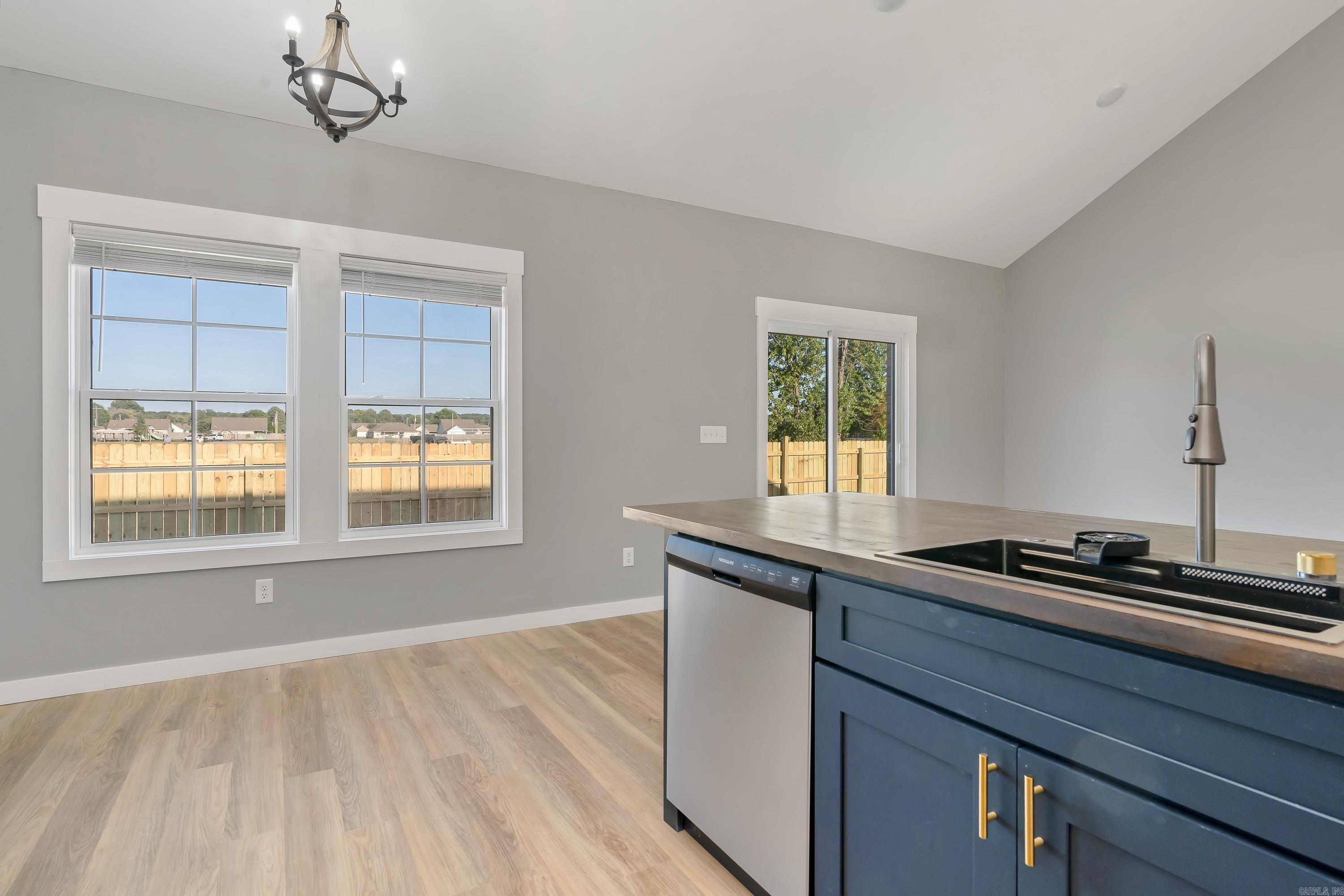 228 N Main  Bono, AR