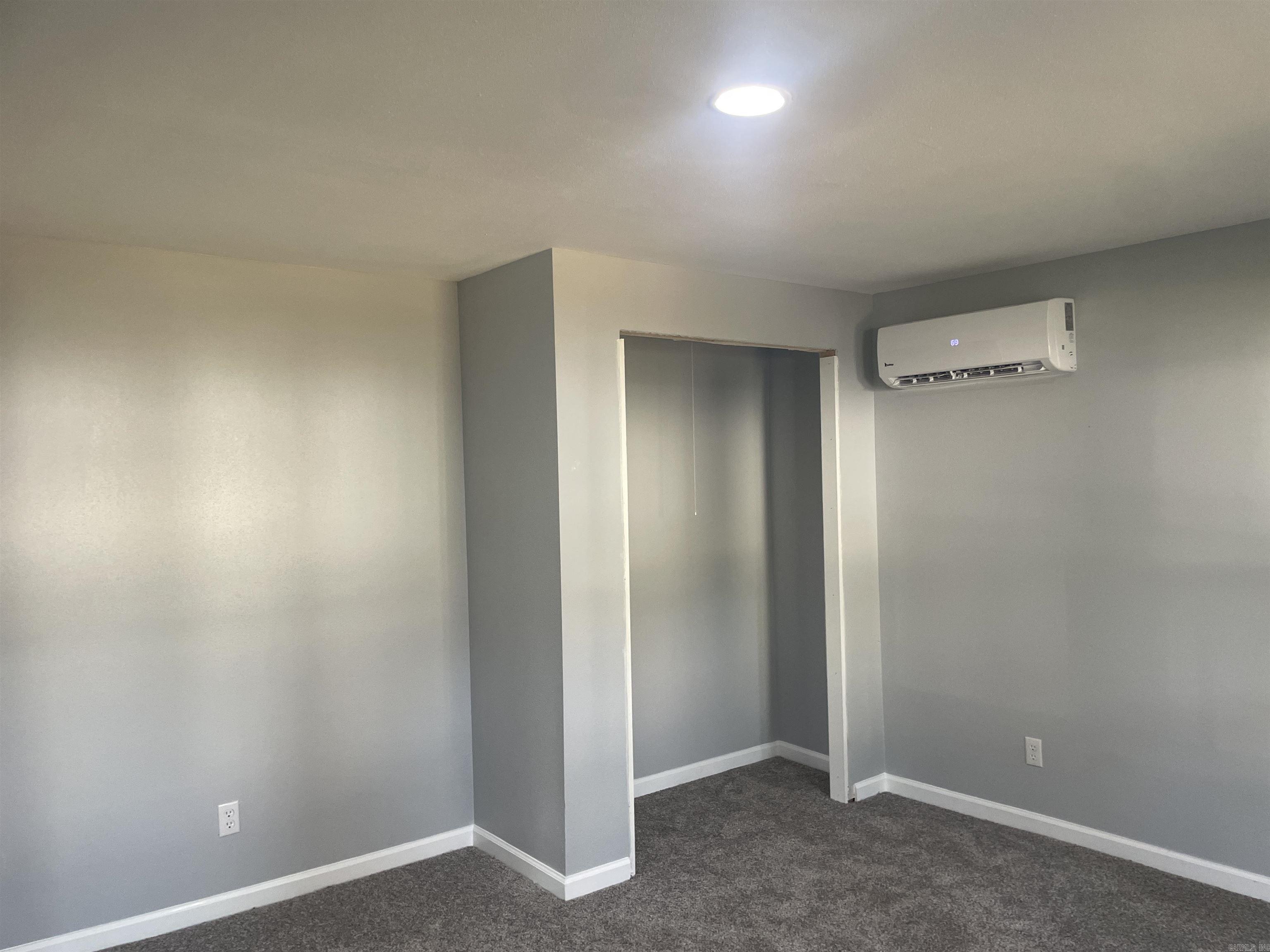 310 W 2nd  England, AR