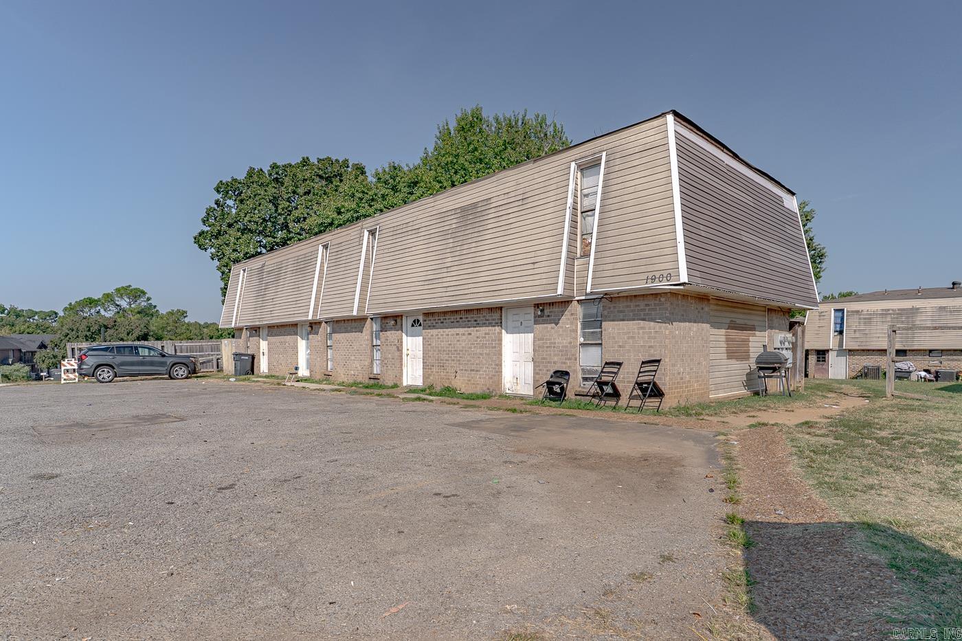 1900 Cedar Heights Dr  Jonesboro, AR