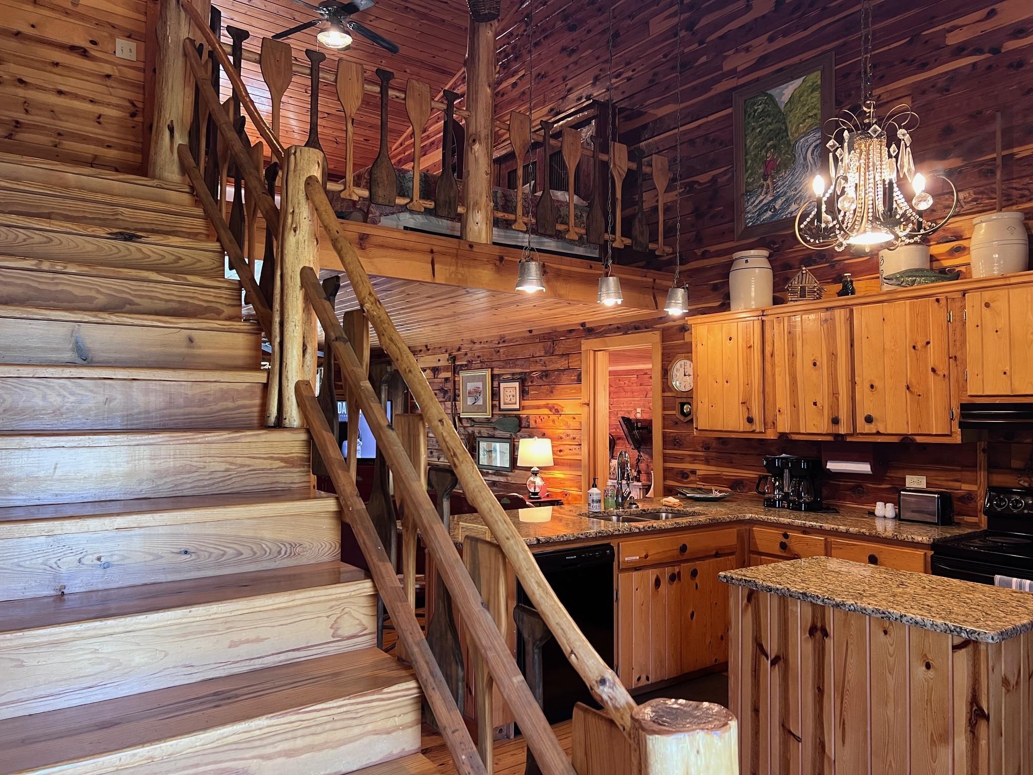908 S Riverview  Mountain View, AR