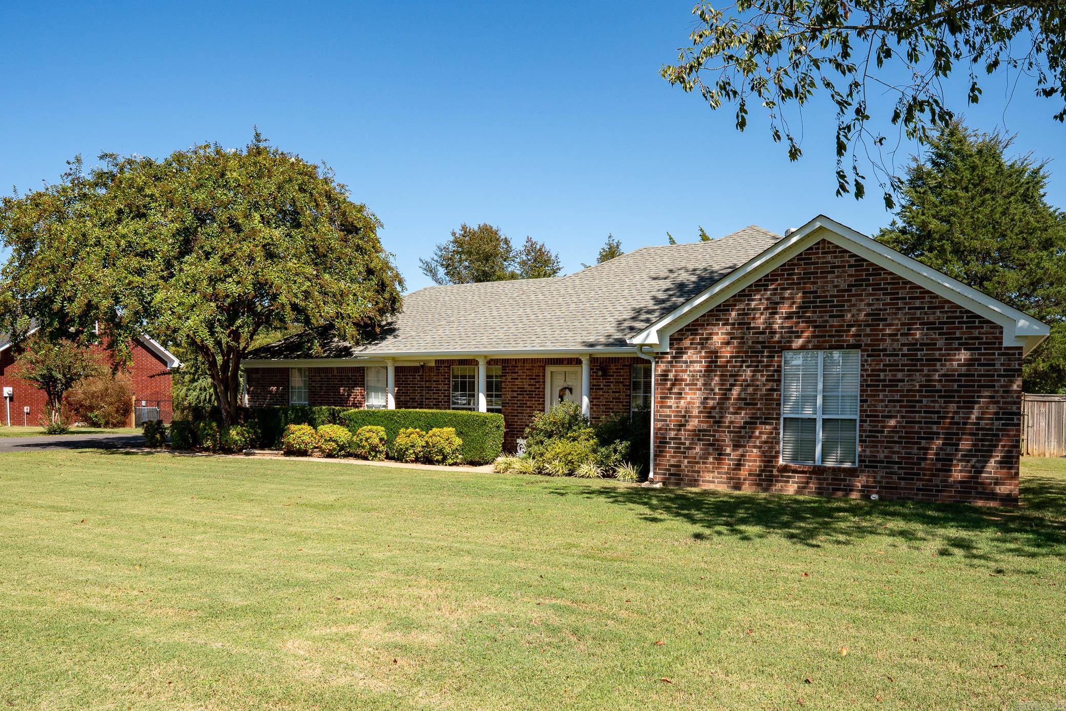 23 Northlake Dr  Conway, AR