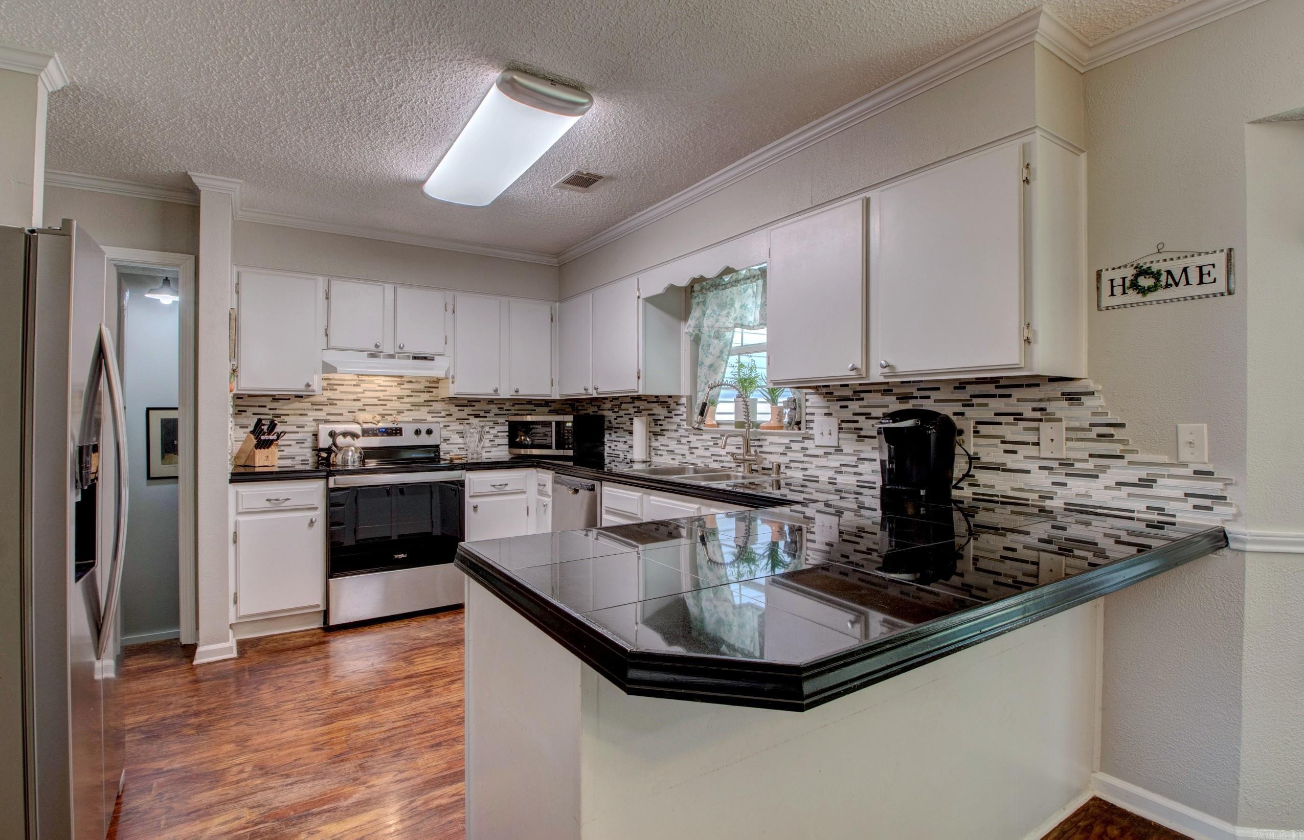 60 Vantage  Maumelle, AR