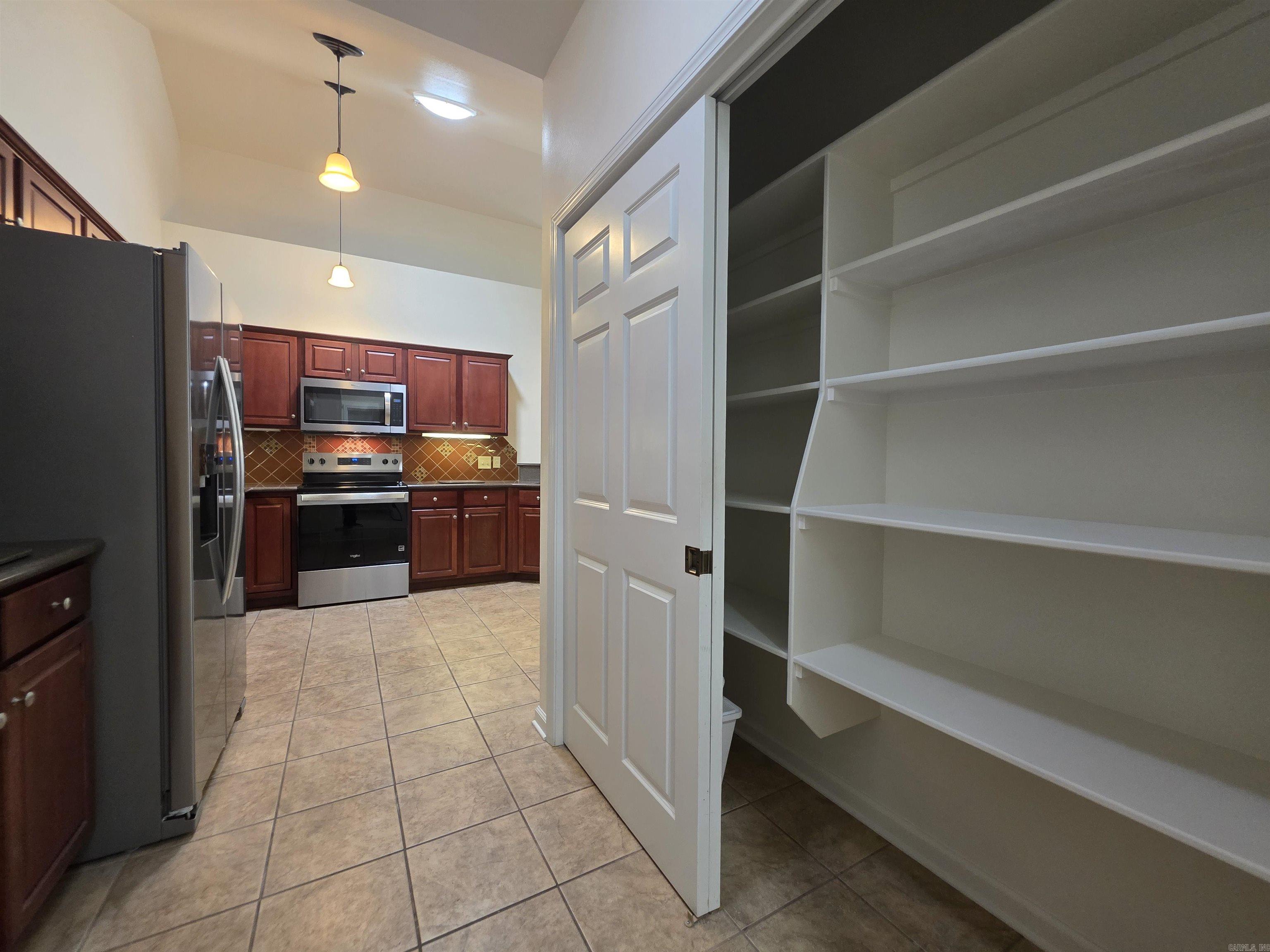 394 Mountain Terrace  Maumelle, AR