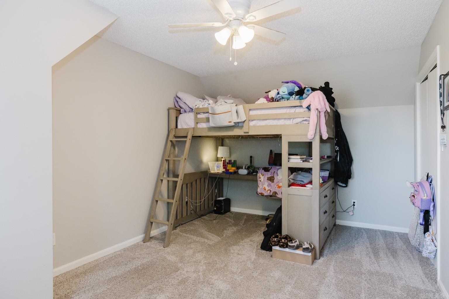 1 Azalea Cir  Benton, AR