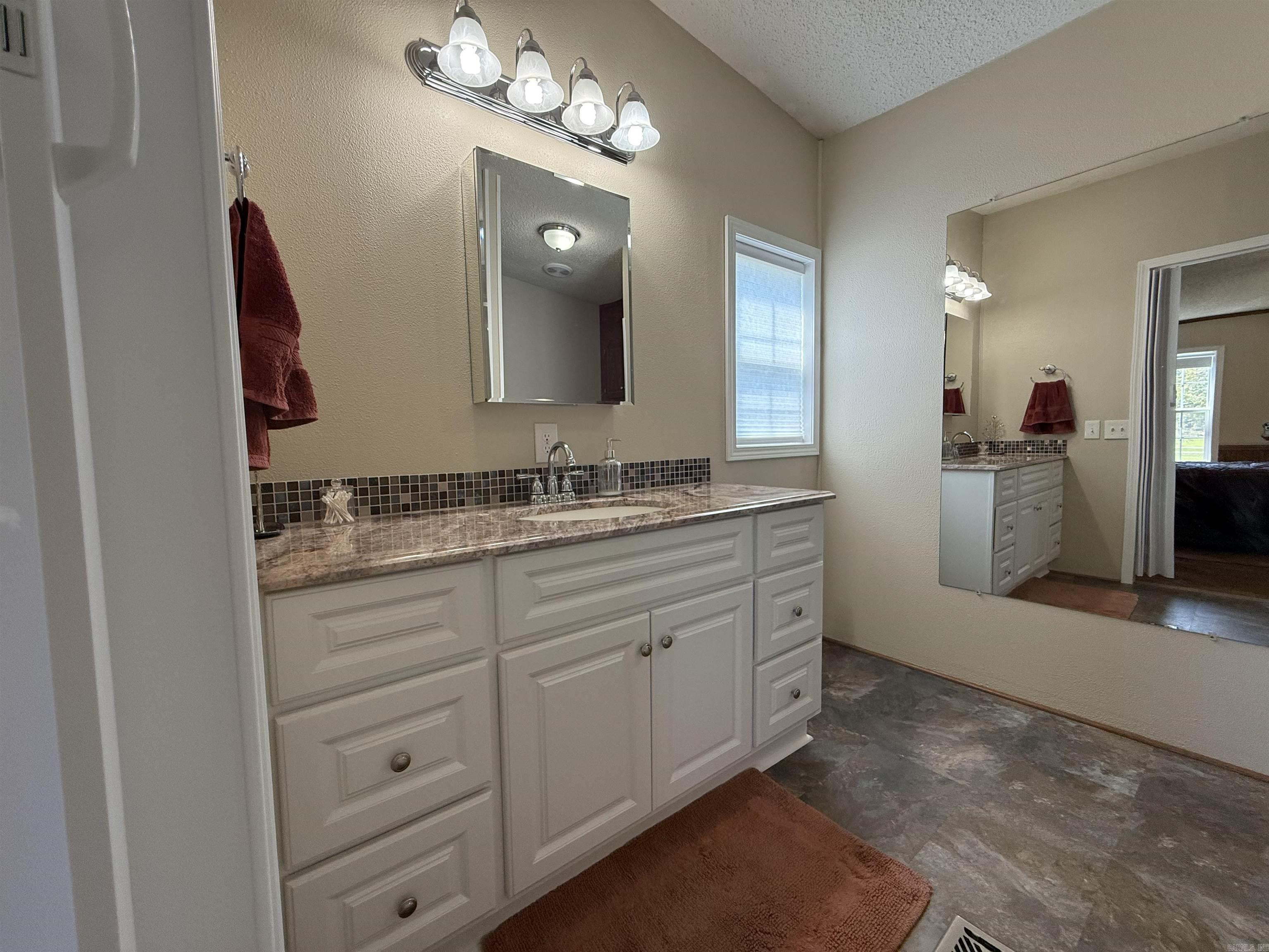 403 Jackson  Friendship, AR