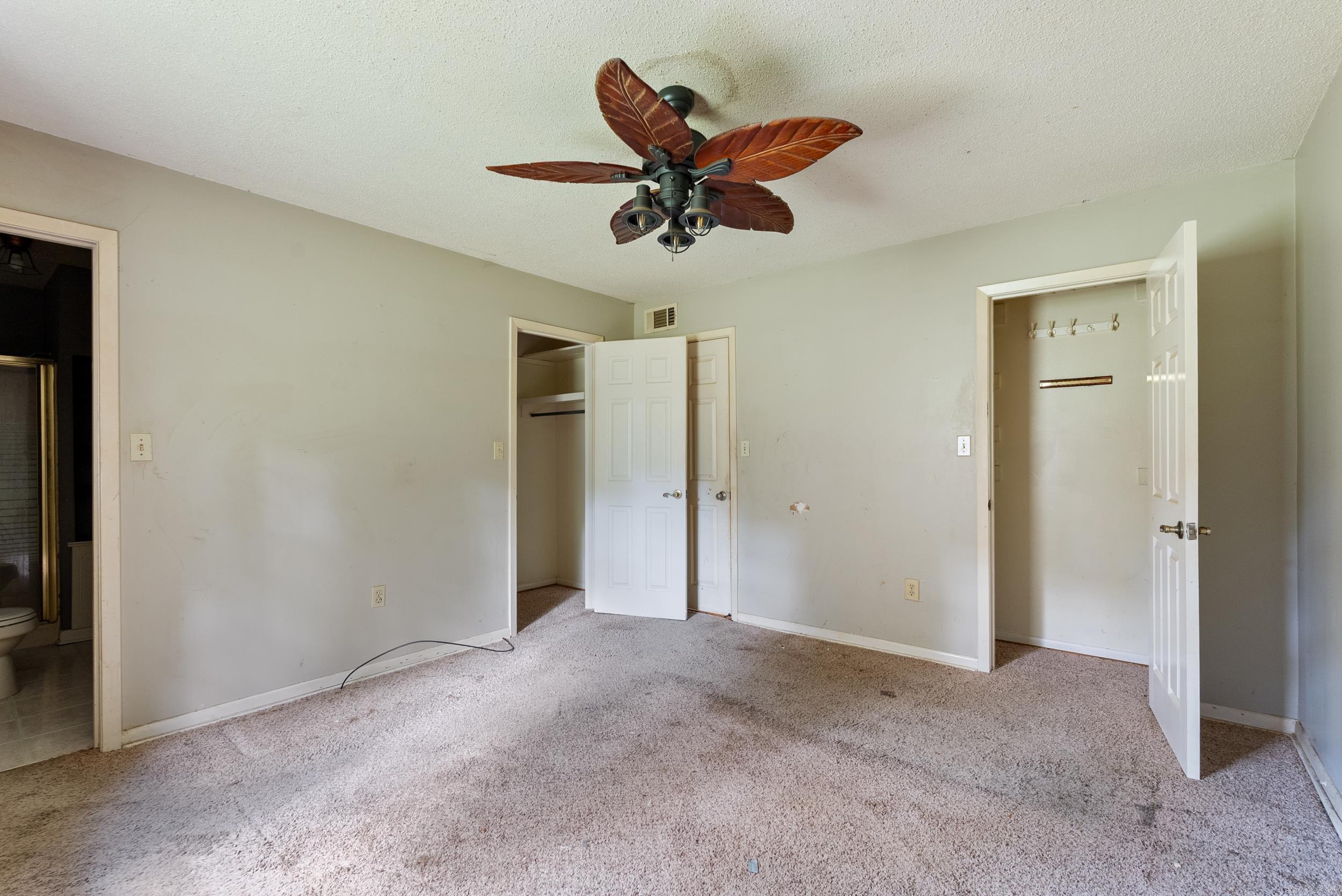 21 Center  Ward, AR