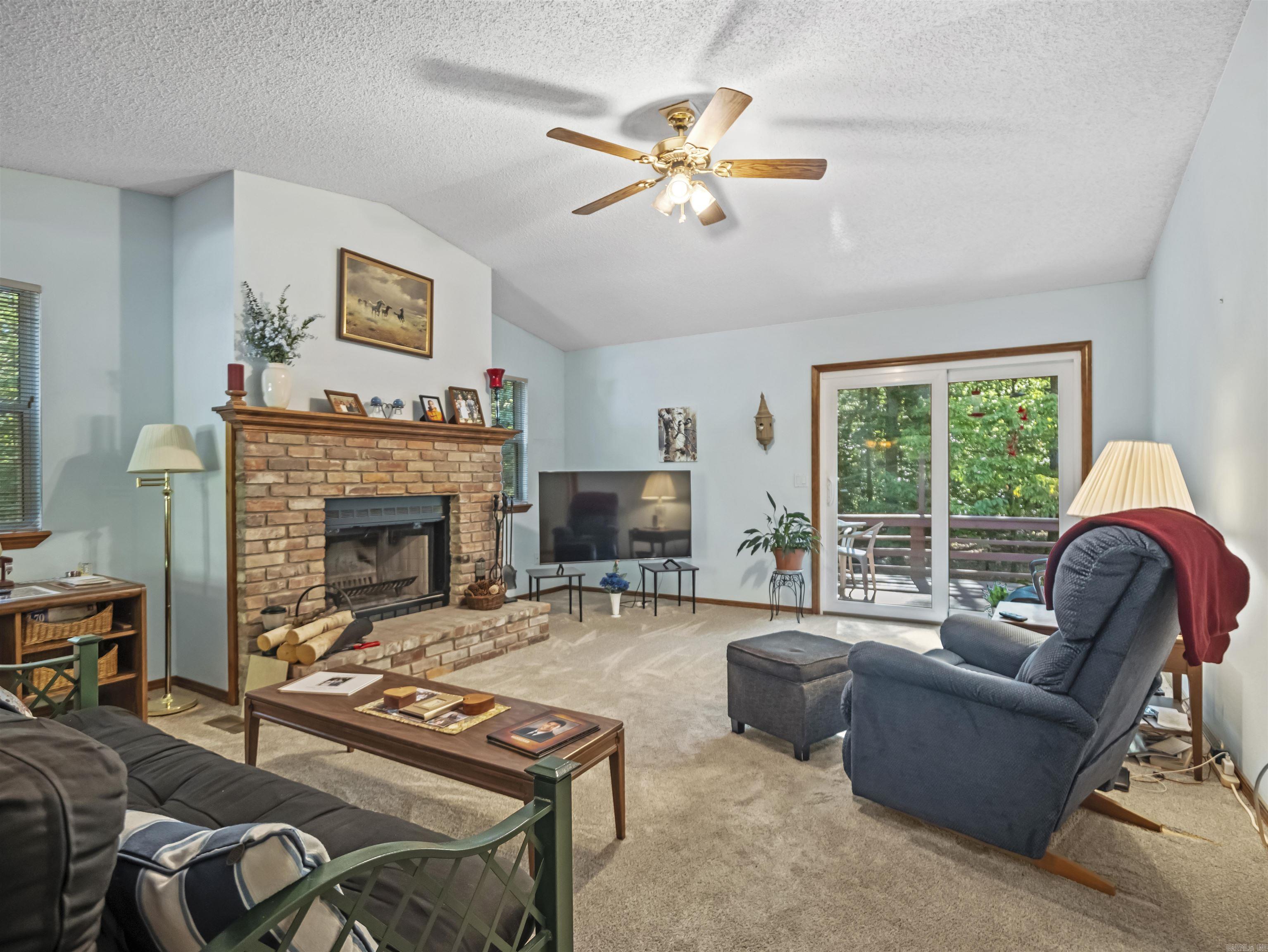 6 Lugar  Hot Springs Village, AR