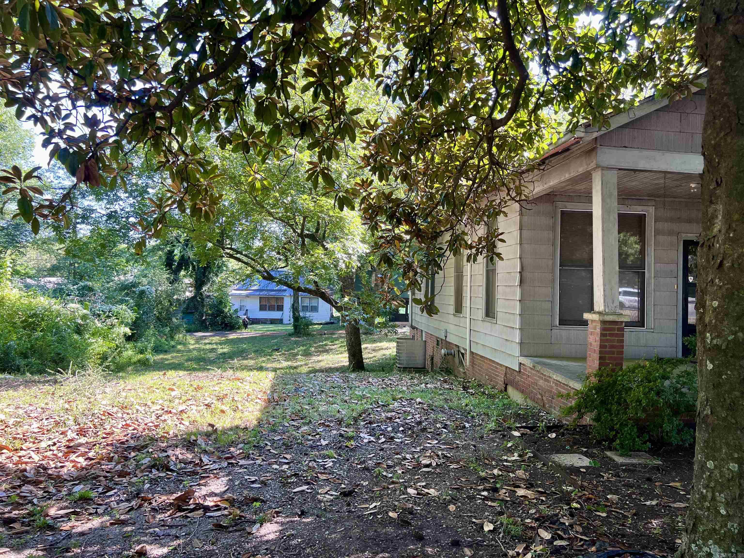 1113 W Grand  Hot Springs National Park, AR